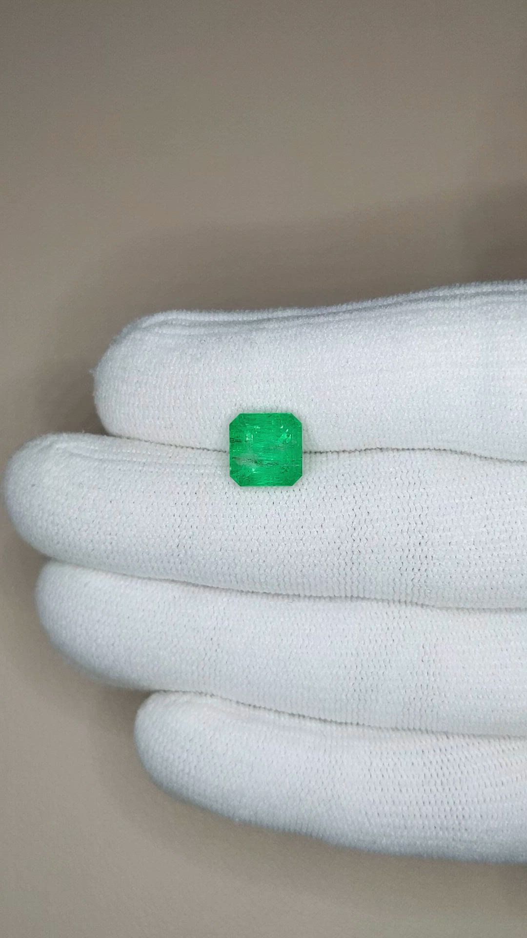 3.23 Ct. Emerald from Russia Size Video