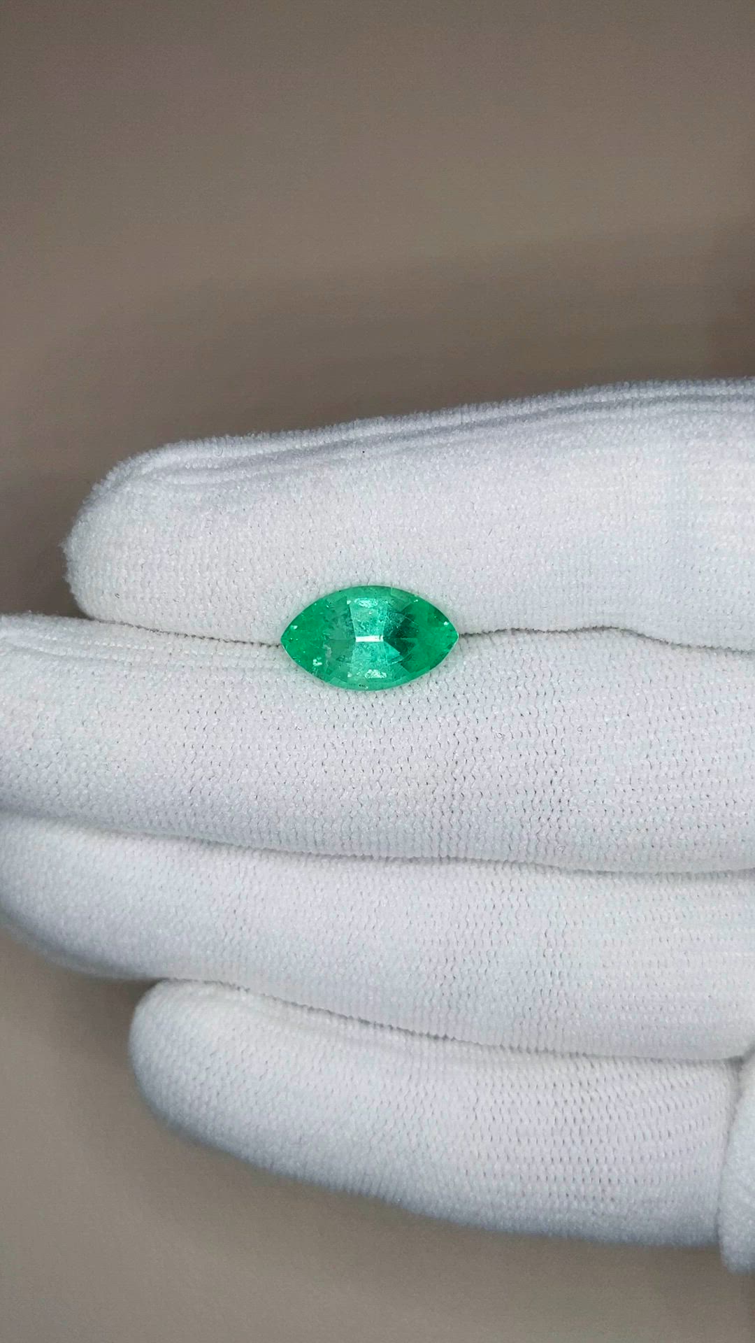 3.17 Ct. Emerald from Russia Size Video