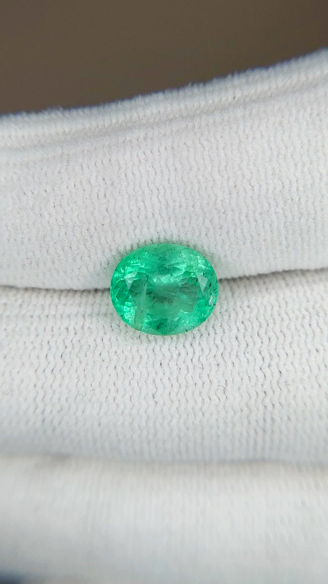 2.41 Ct. Emerald from Russia Size Video