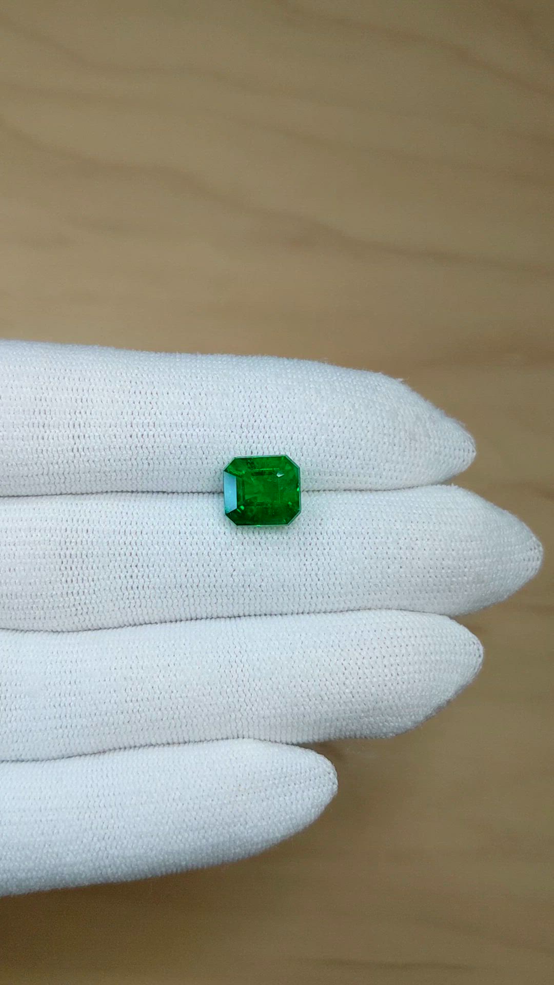 4.18 Ct. Emerald from Zambia Size Video
