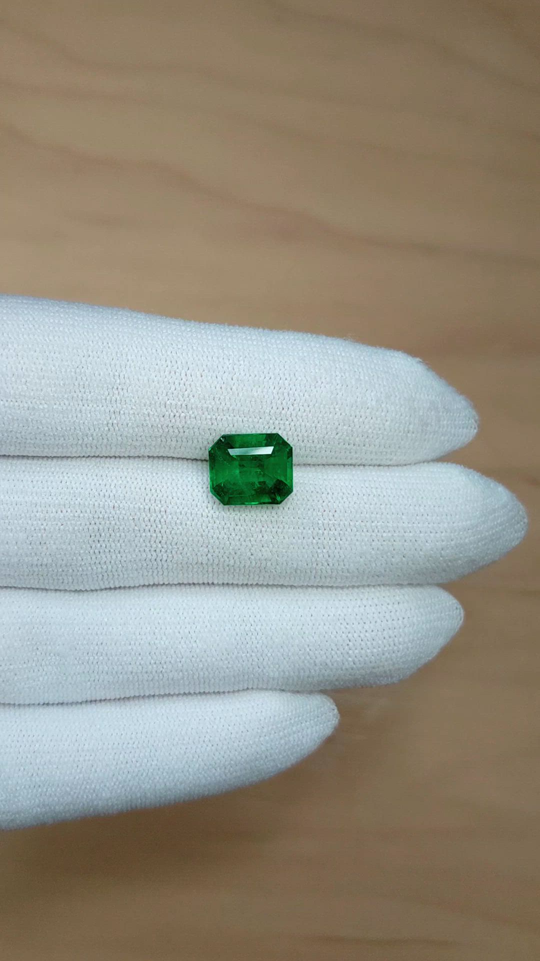 5.00 Ct. Emerald from Zambia Size Video