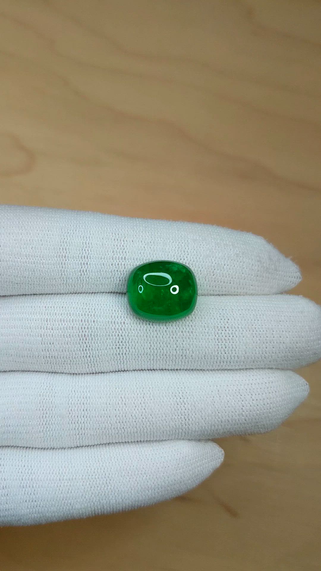 14.68 Ct. Cabochon Emerald from Zambia Size Video