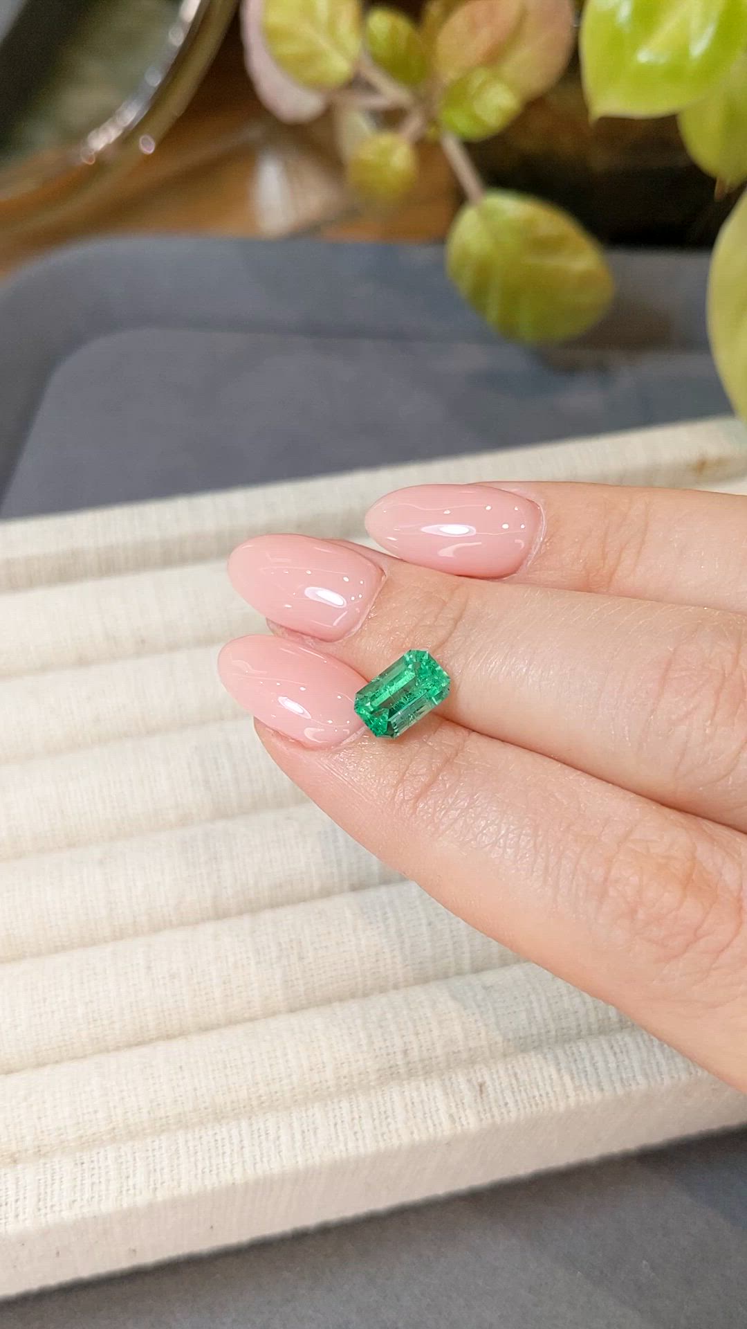 1.57 Ct. Emerald from Russia Size Video