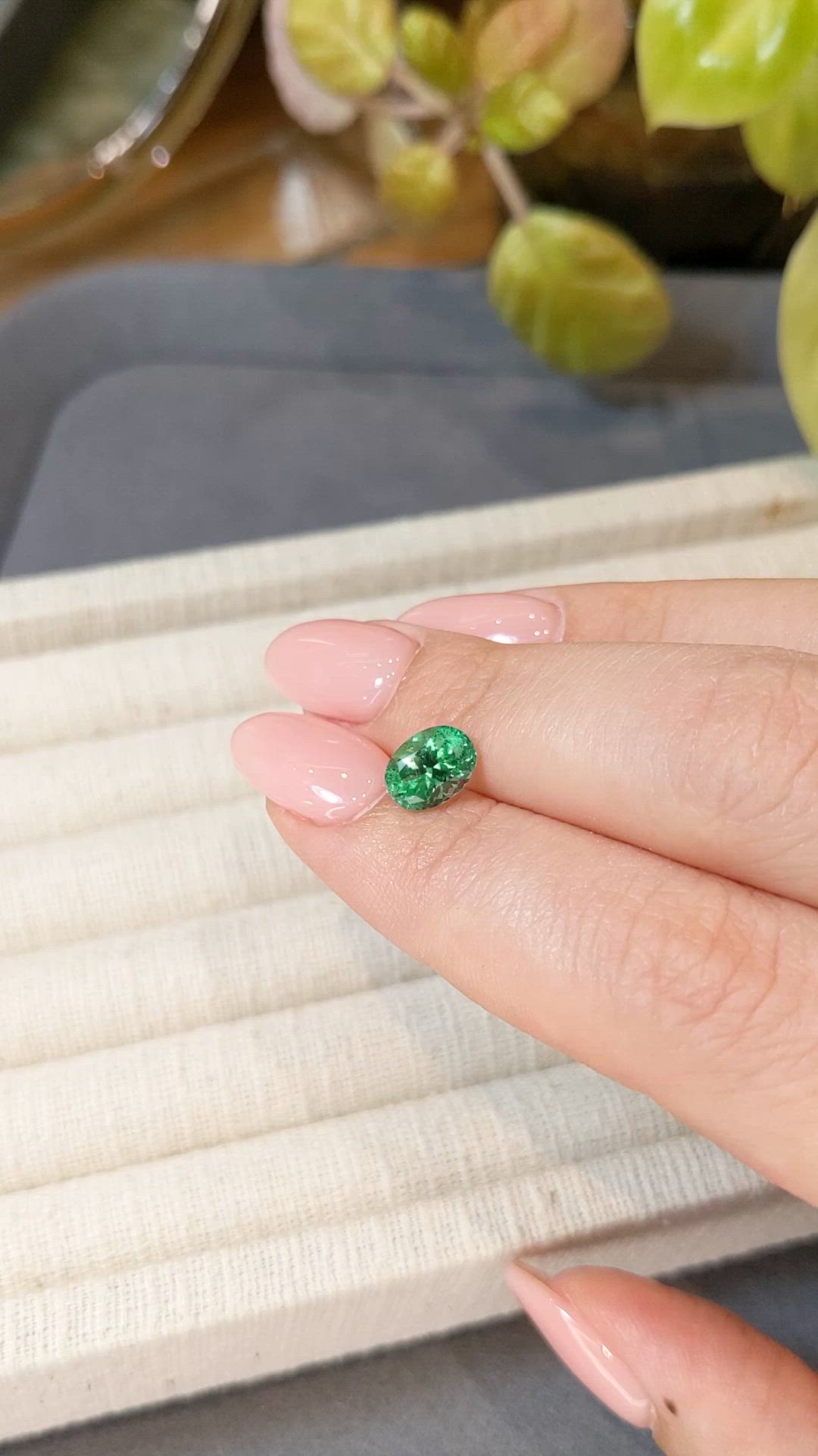 1.39 Ct. Emerald from Russia Size Video