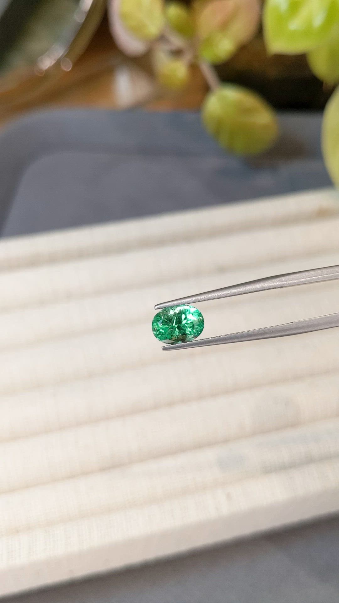 1.39 Ct. Emerald from Russia Size Video
