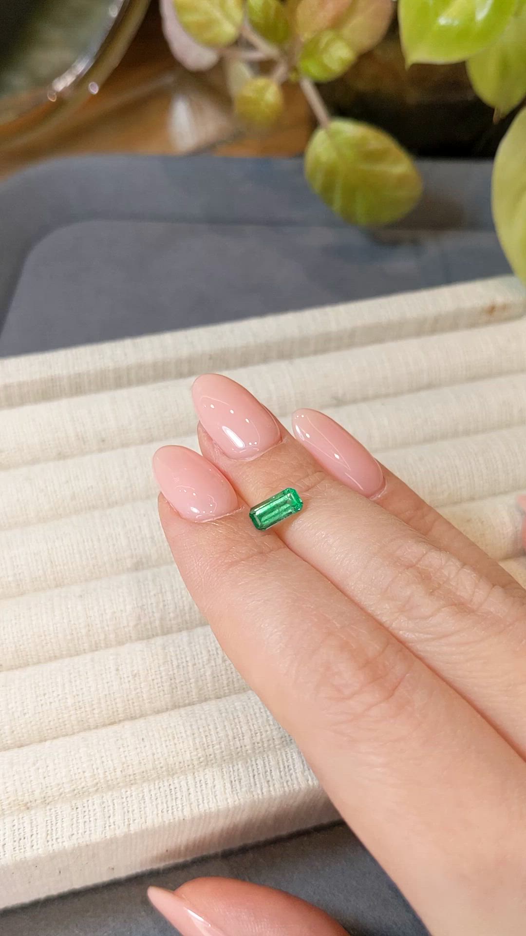 0.72 Ct. Emerald from Russia Size Video