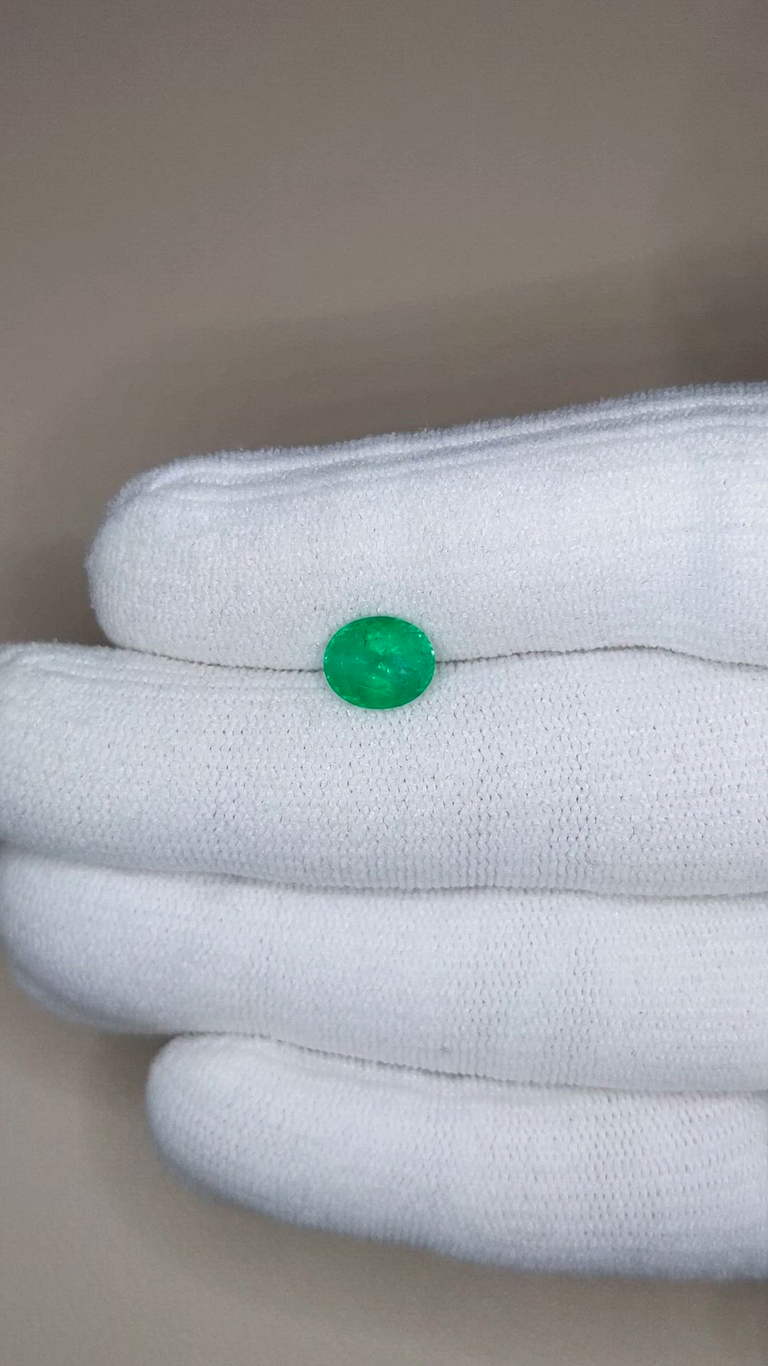 1.66 Ct. Emerald from Russia Size Video