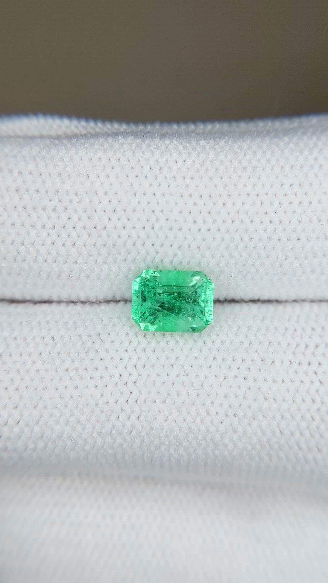 1.01 Ct. Emerald from Russia Size Video