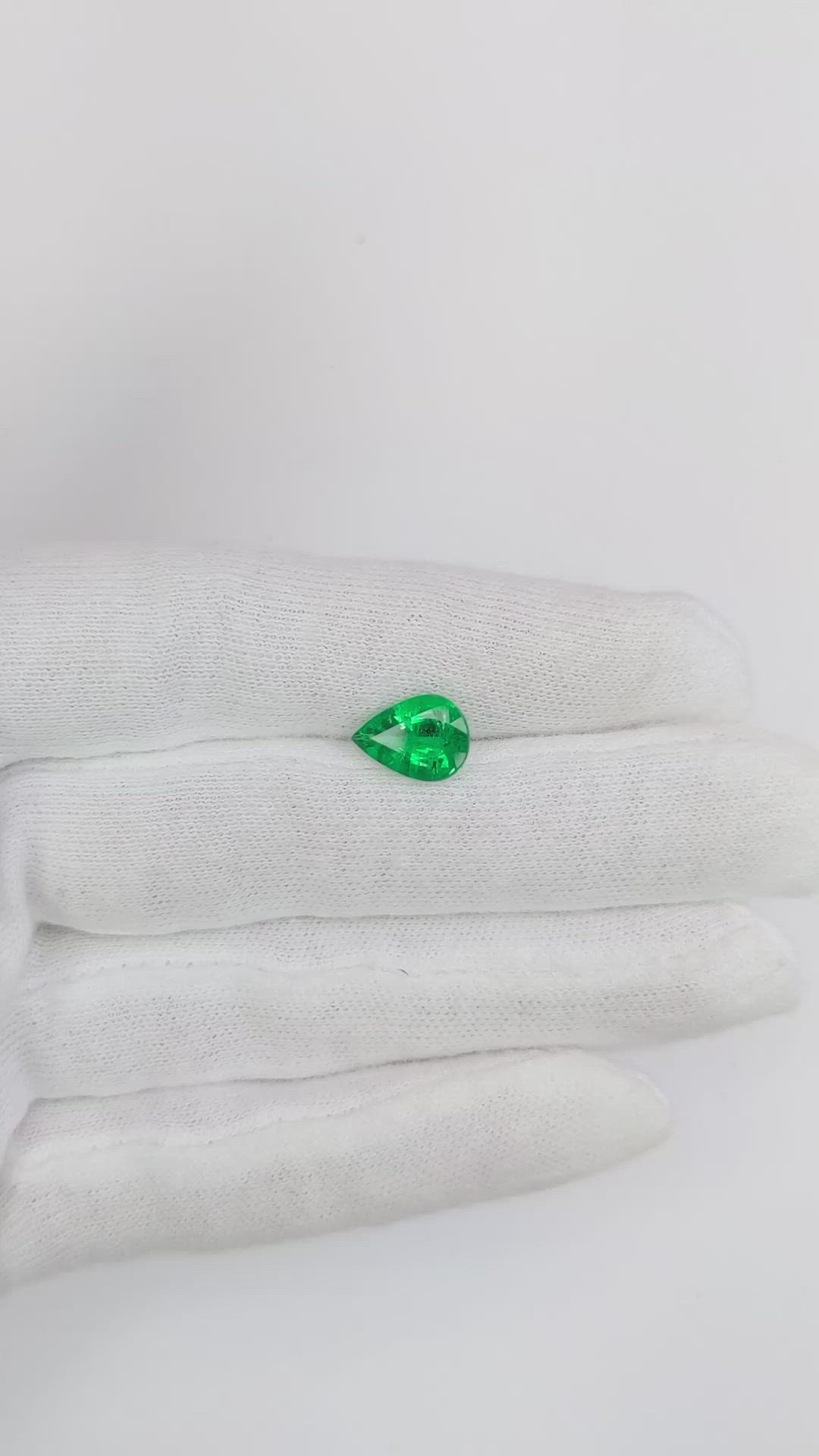 2.21 Ct. Emerald from Zambia Size Video