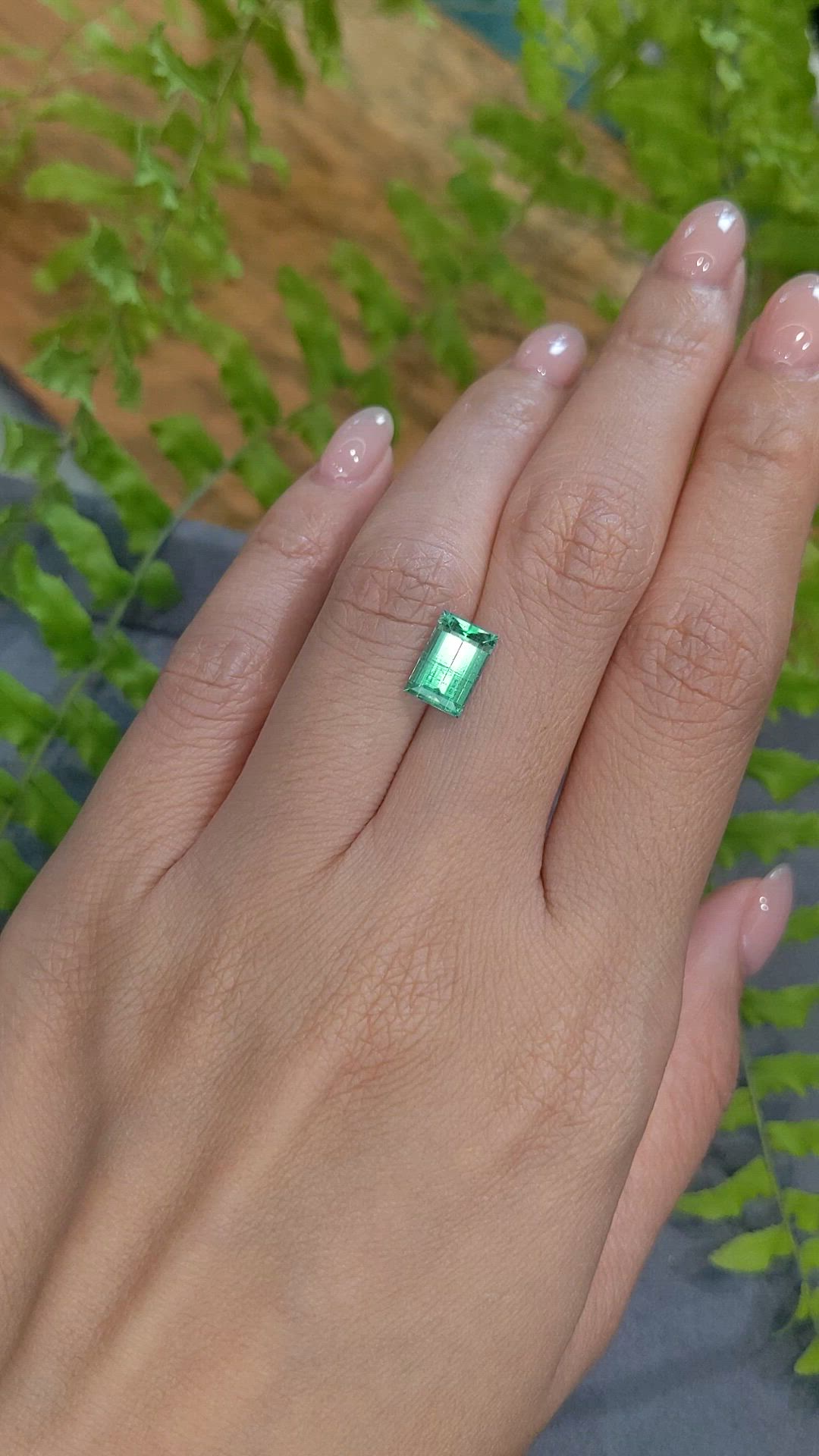 1.96 Ct. Emerald from Russia Size Video