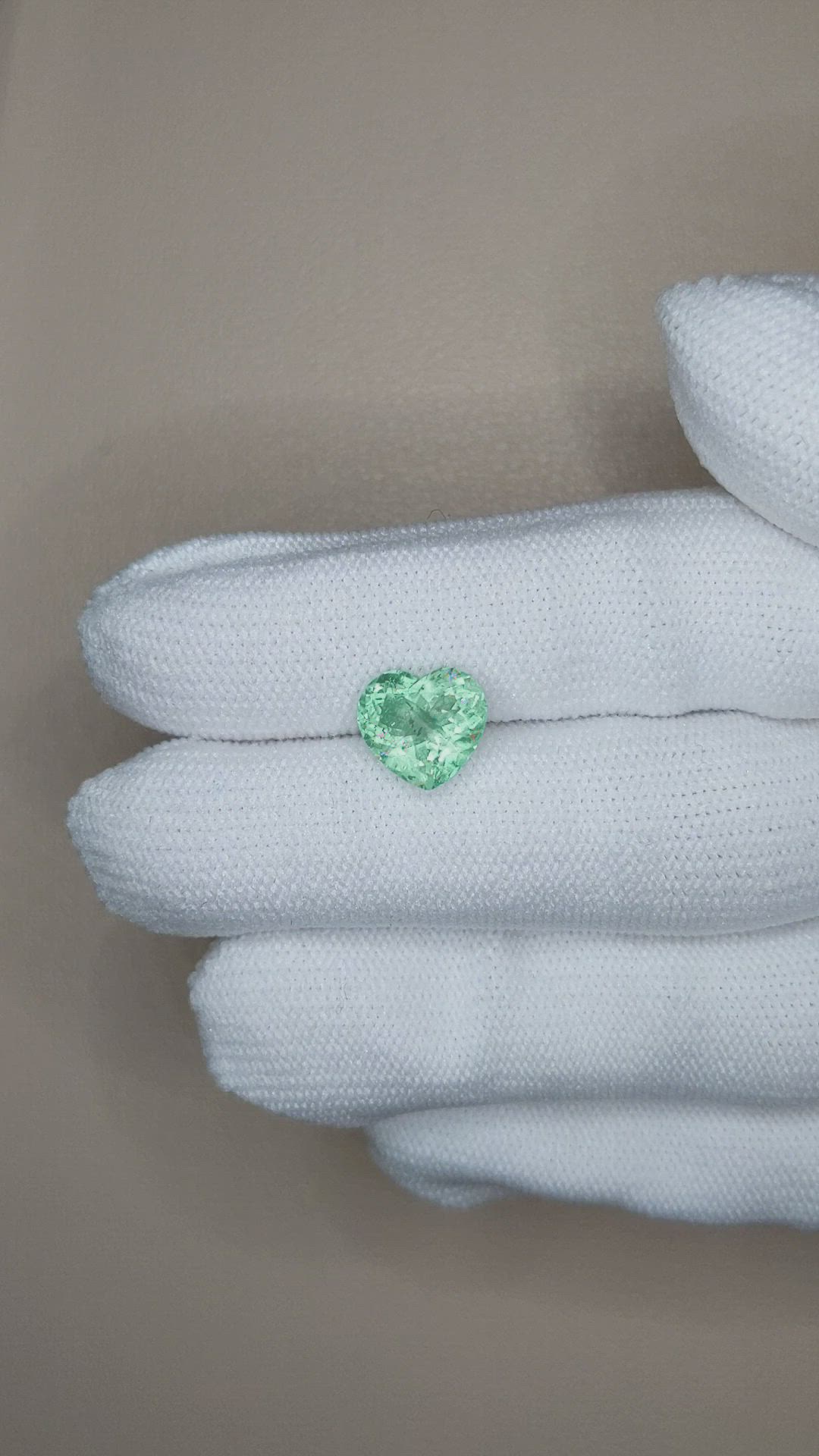 2.40 Ct. Emerald from Russia Size Video