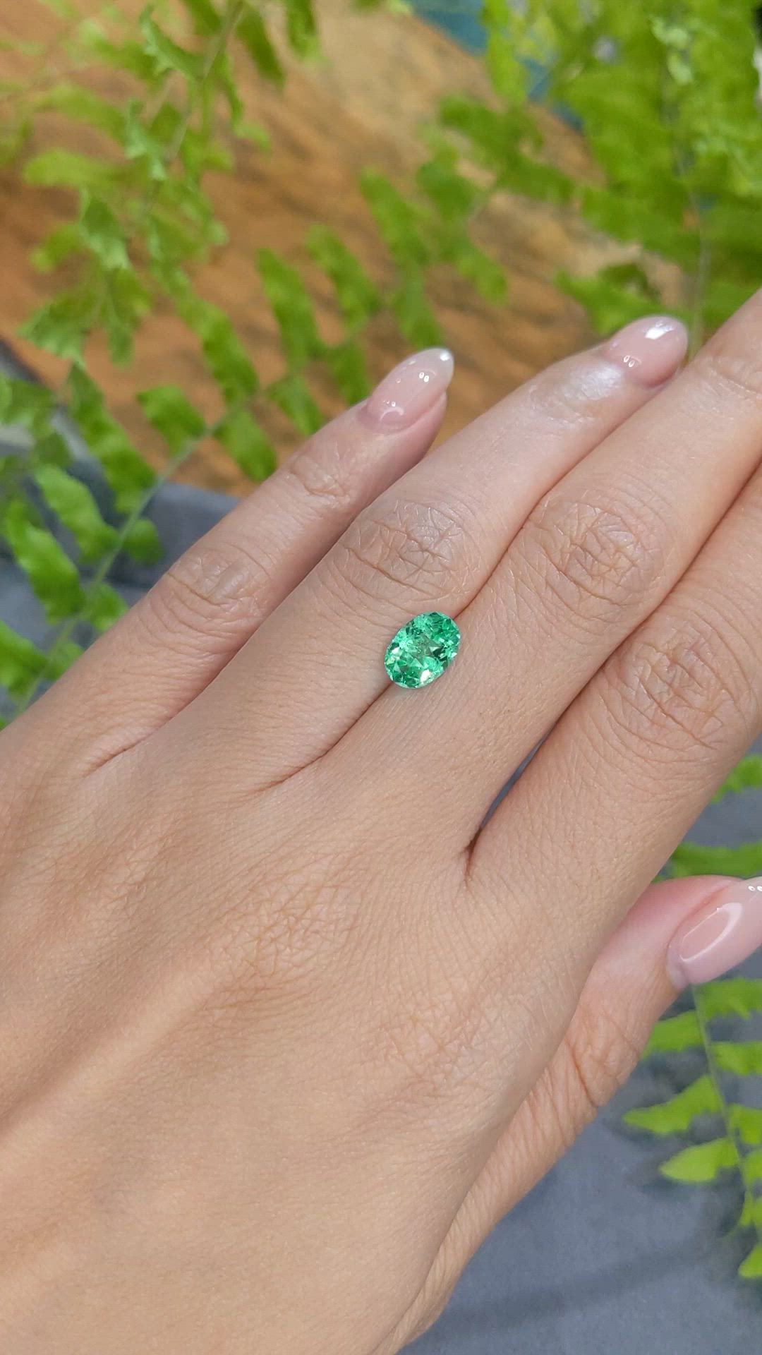 1.31 Ct. Emerald from Russia Size Video