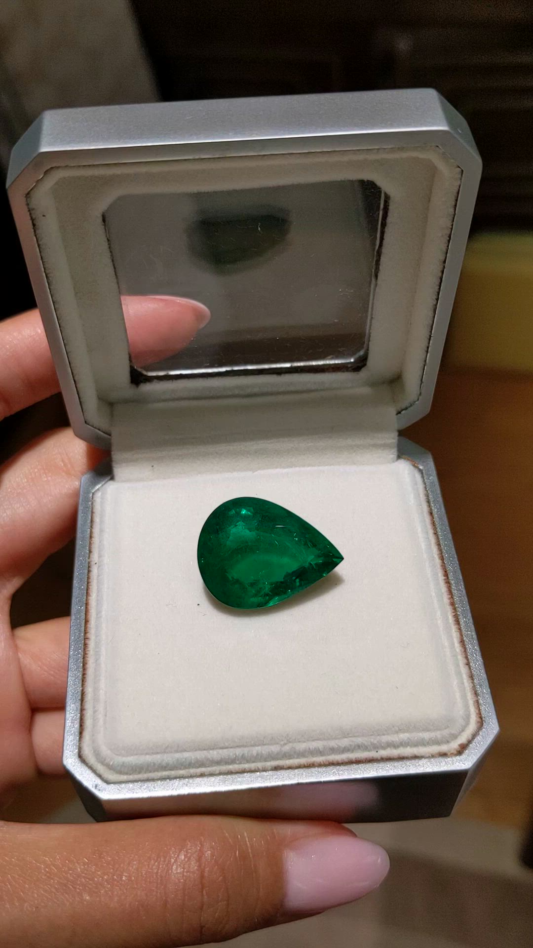18.63 Ct. Emerald from Zambia Size Video