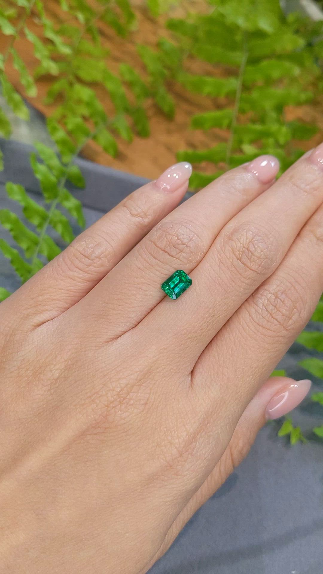 1.01 Ct. Emerald from Zambia Size Video