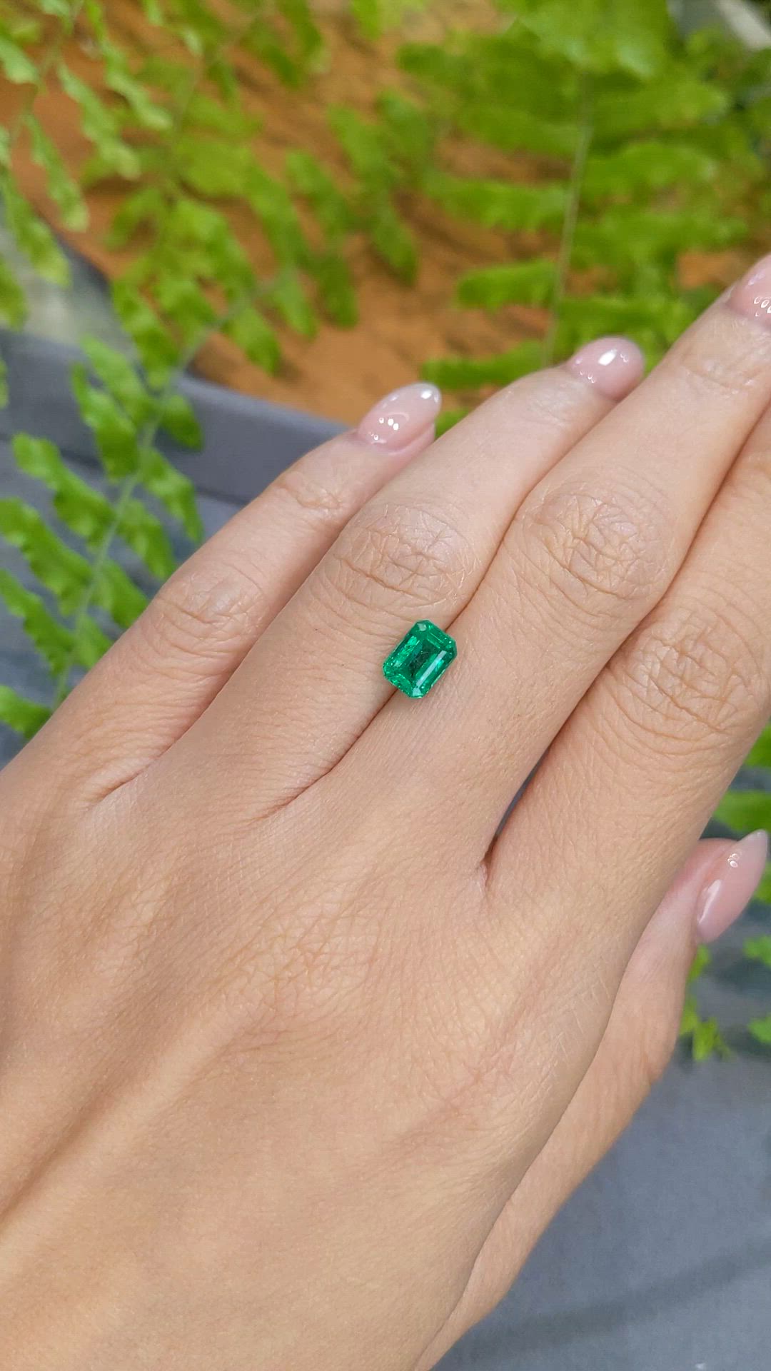 1.27 Ct. Emerald from Zambia Size Video