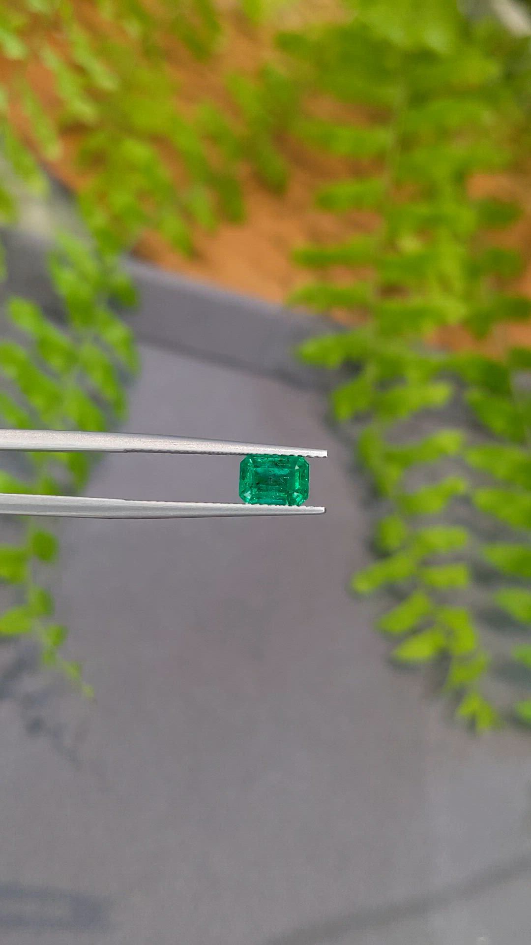 1.27 Ct. Emerald from Zambia Size Video