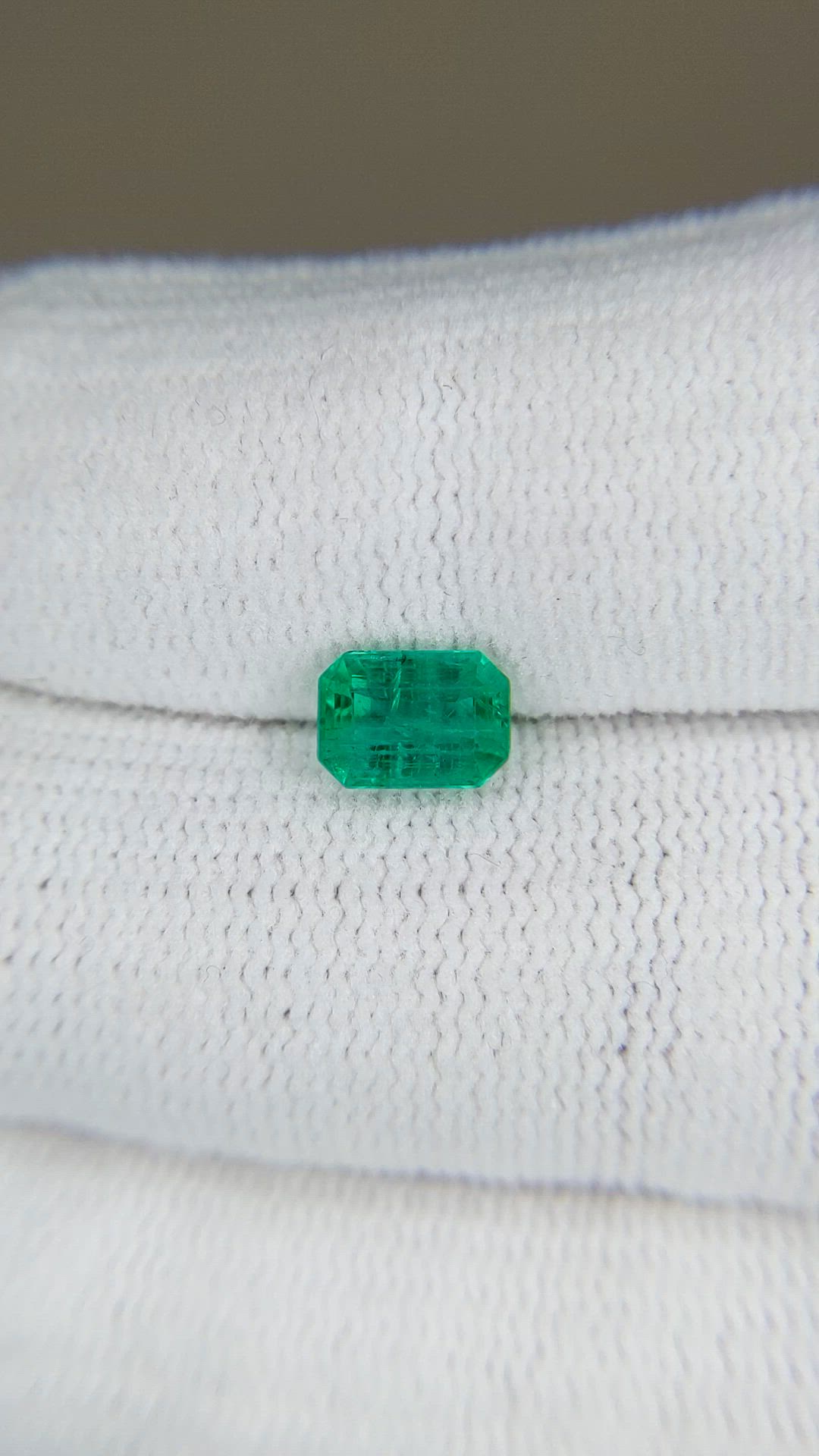 1.03 Ct. Emerald from Zambia Size Video