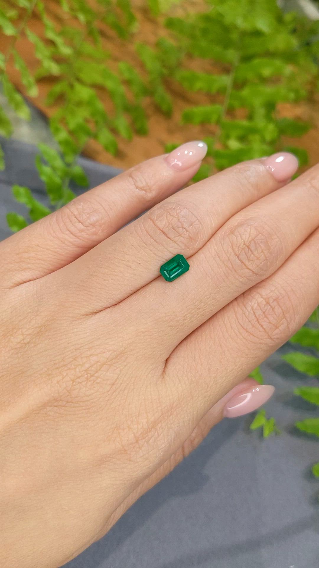 0.73 Ct. Emerald from Zambia Size Video