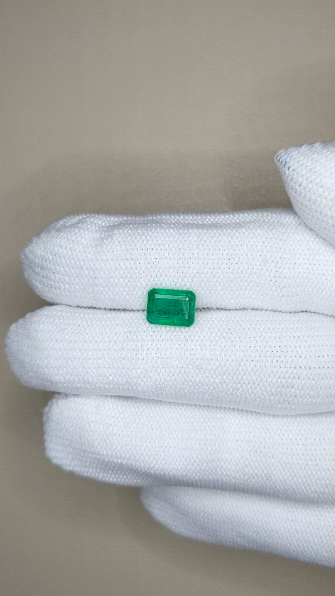 1.26 Ct. Emerald from Zambia Size Video