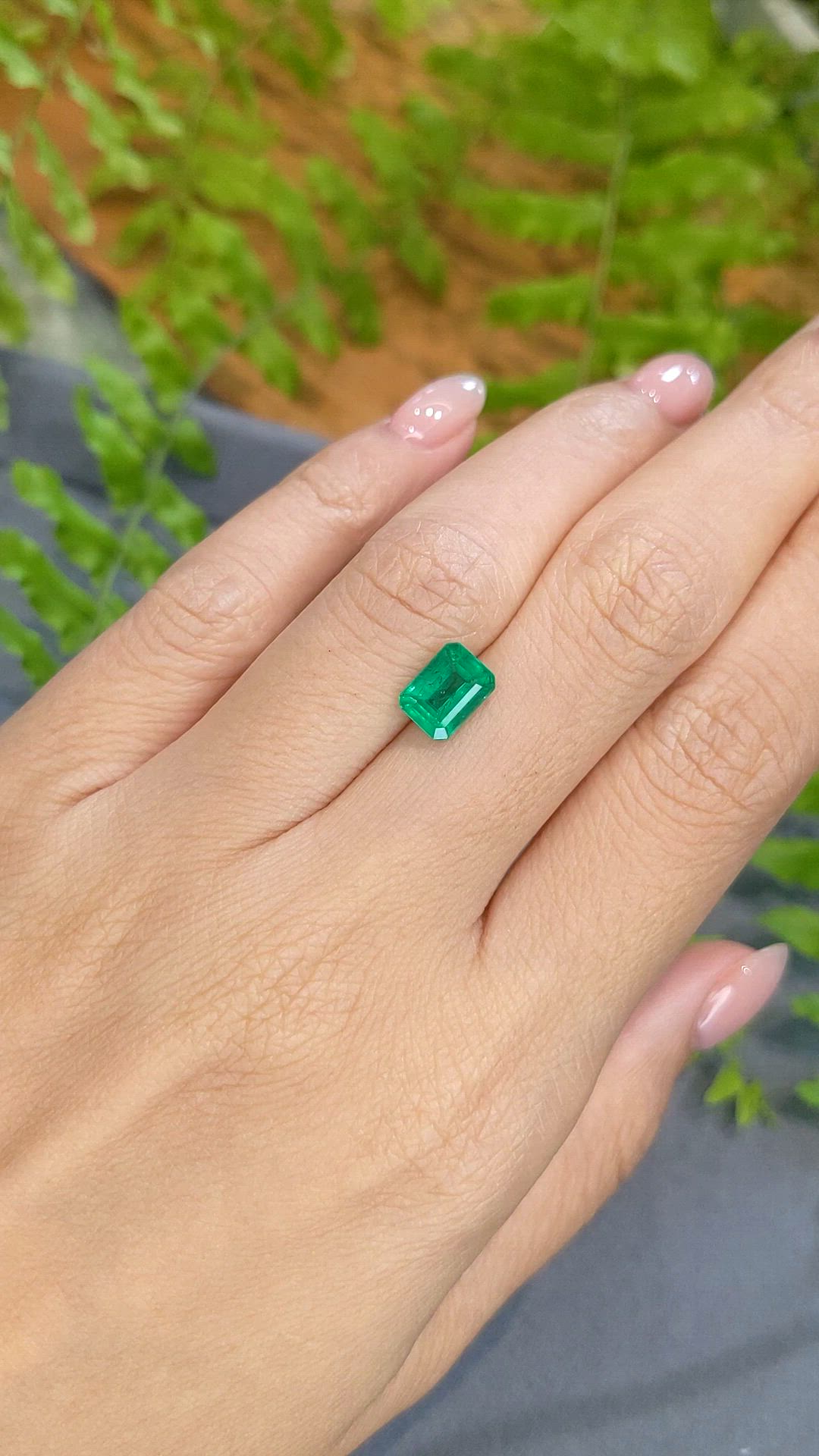 1.55 Ct. Emerald from Zambia Size Video