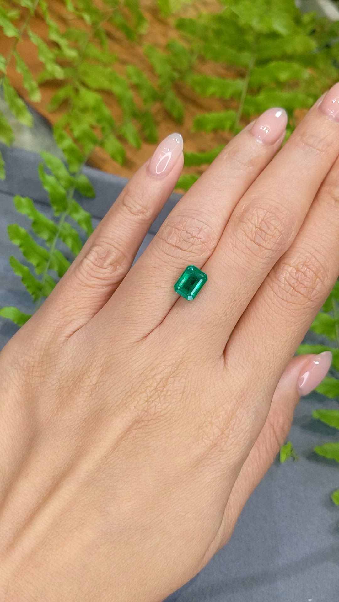 1.89 Ct. Emerald from Zambia Size Video