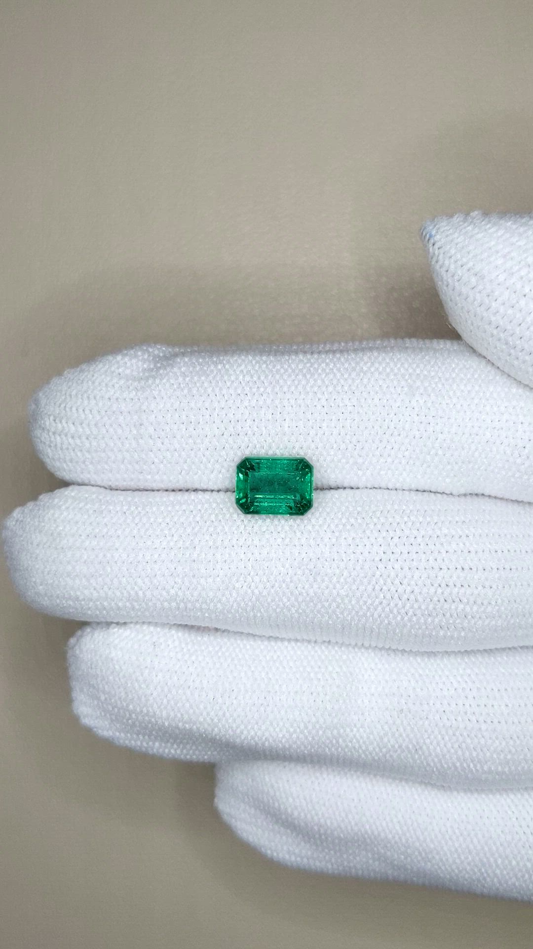 1.78 Ct. Emerald from Zambia Size Video
