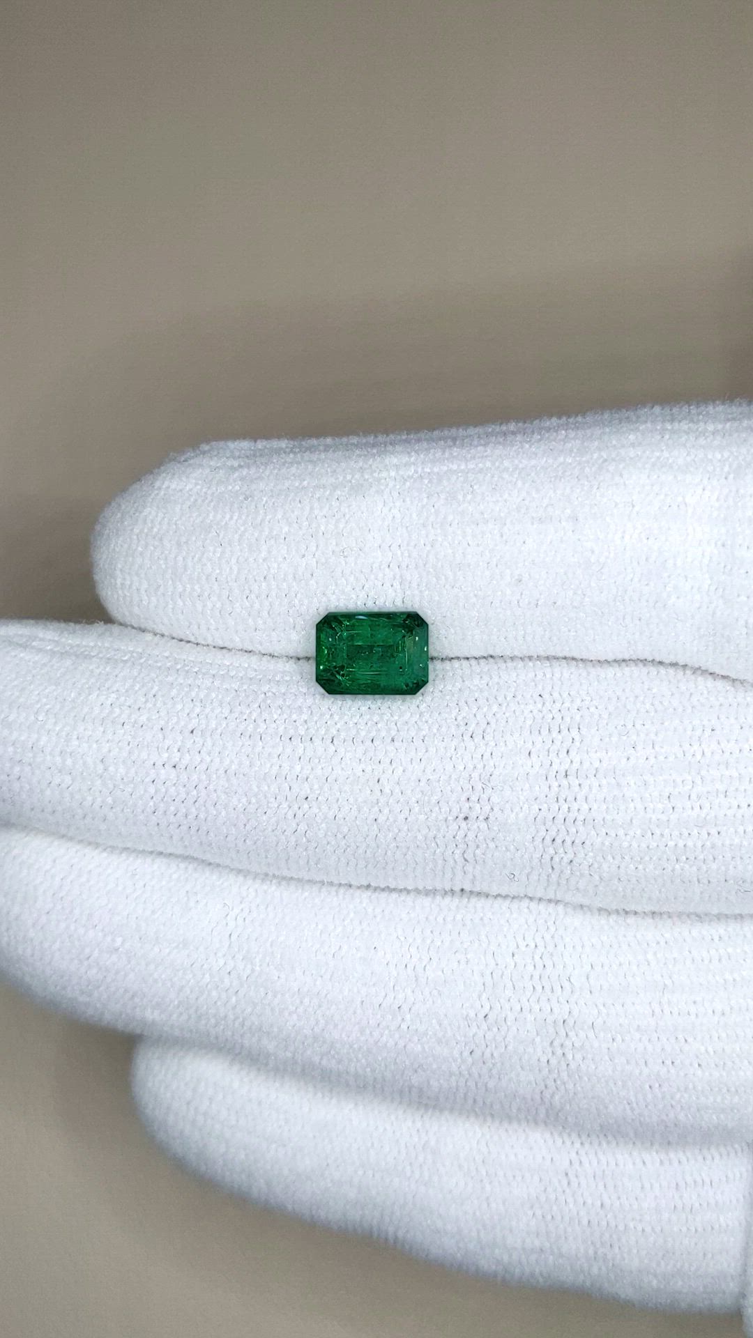 2.00 Ct. Emerald from Zambia Size Video