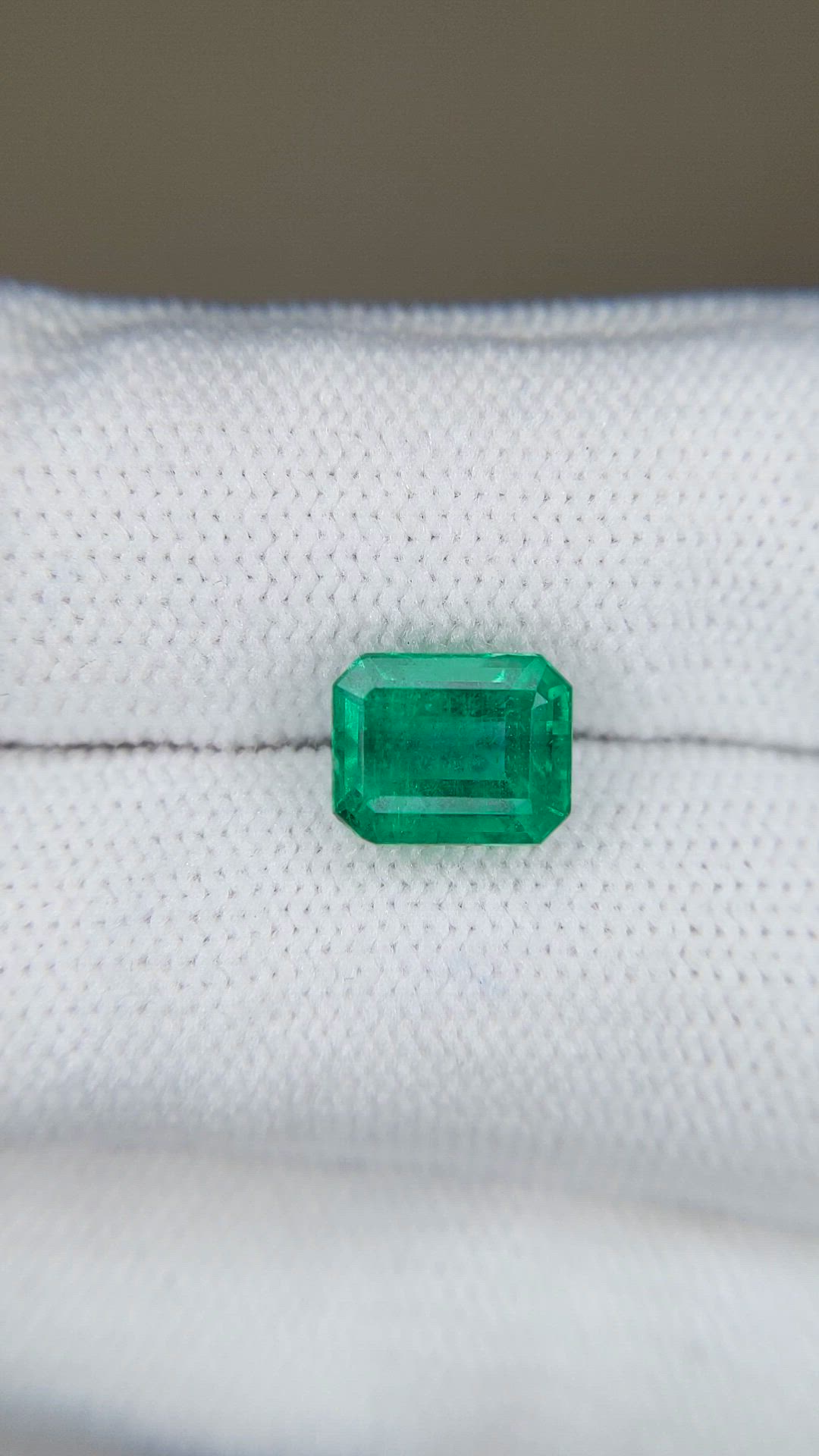 2.19 Ct. Emerald from Zambia Size Video