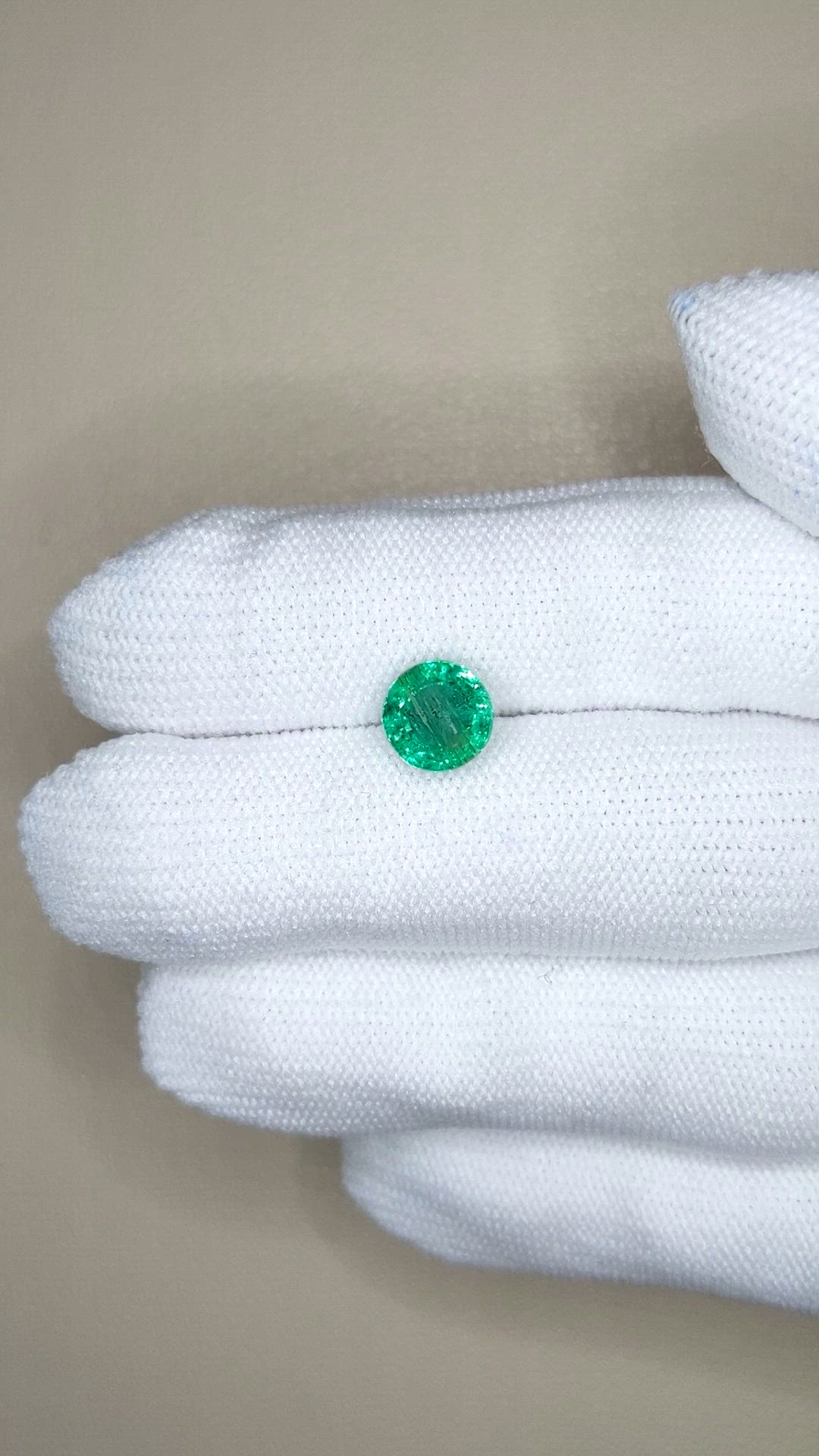 1.91 Ct. Emerald from Zambia Size Video