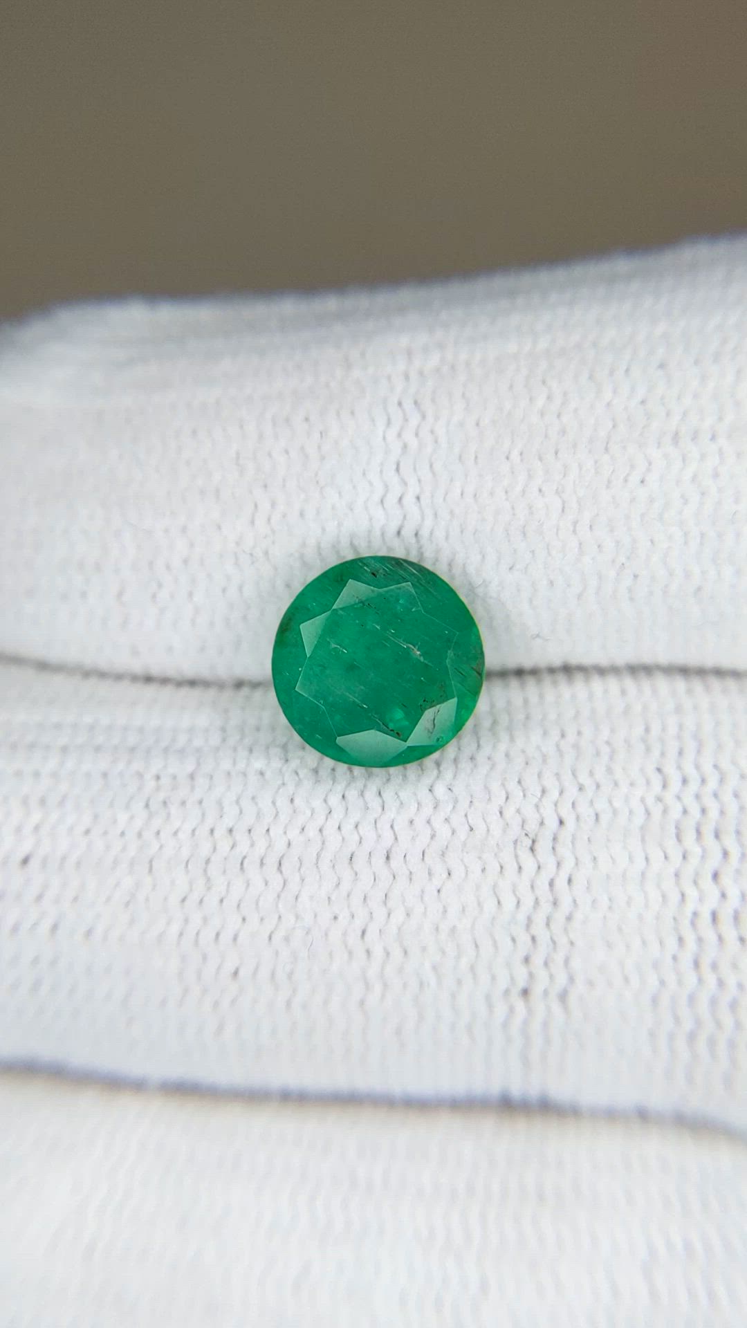 2.34 Ct. Emerald from Zambia Size Video