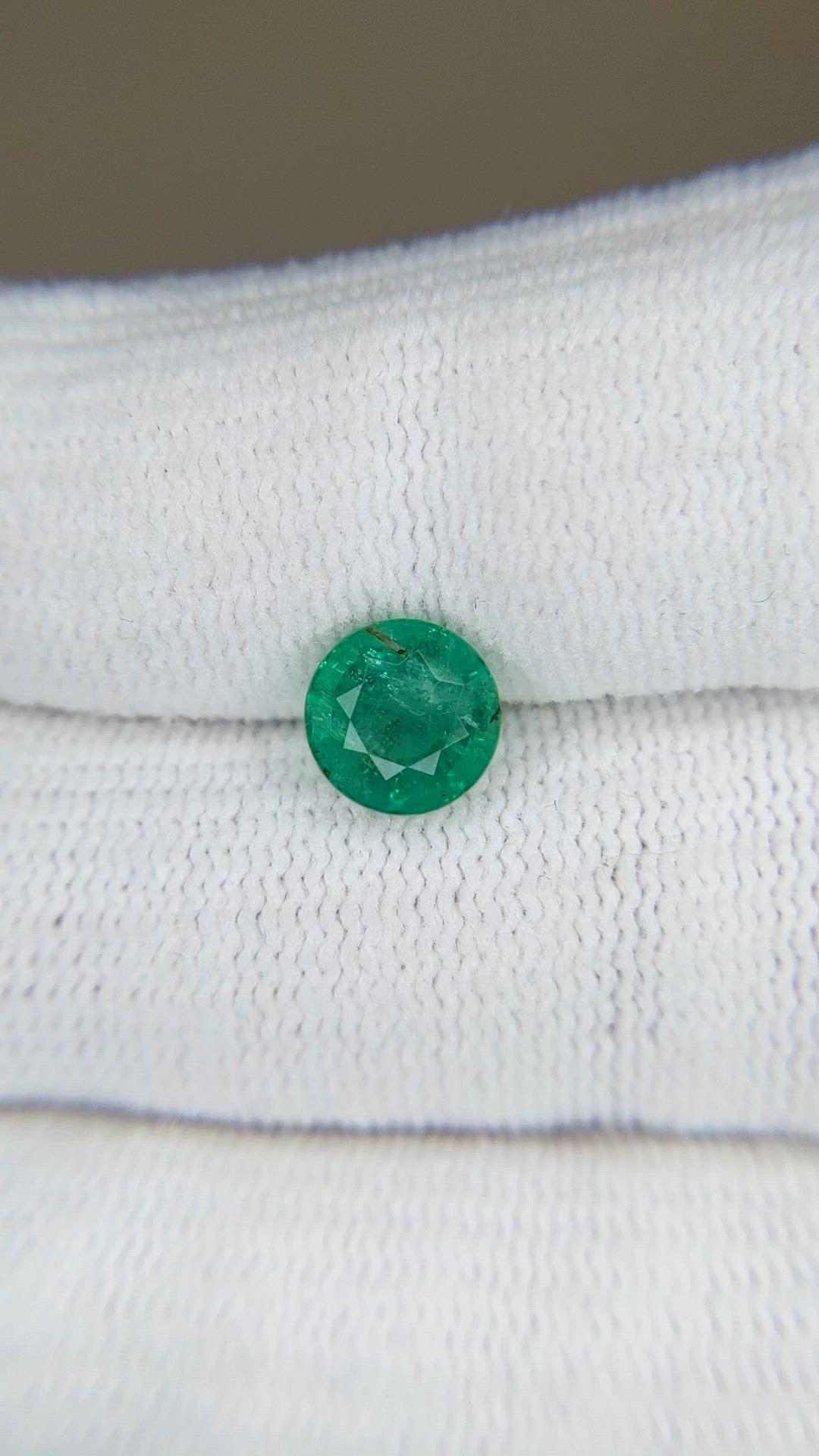 1.37 Ct. Emerald from Zambia Size Video