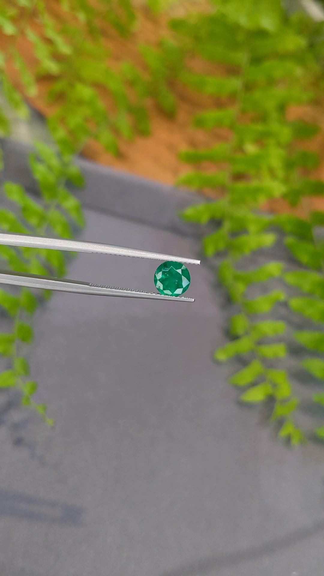 1.09 Ct. Emerald from Zambia Size Video