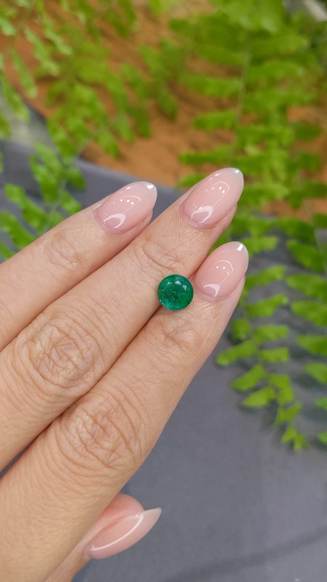 1.47 Ct. Emerald from Zambia Size Video