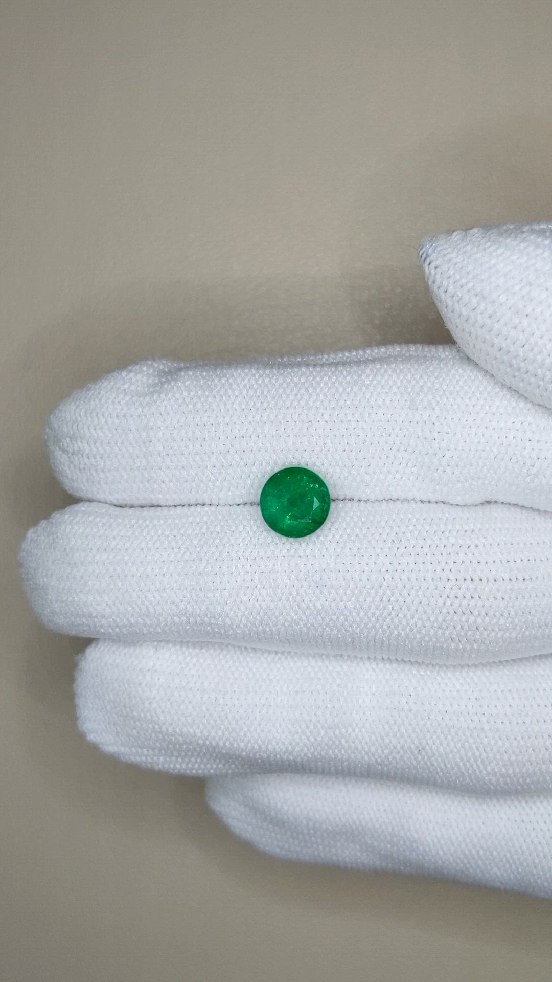 1.47 Ct. Emerald from Zambia Size Video