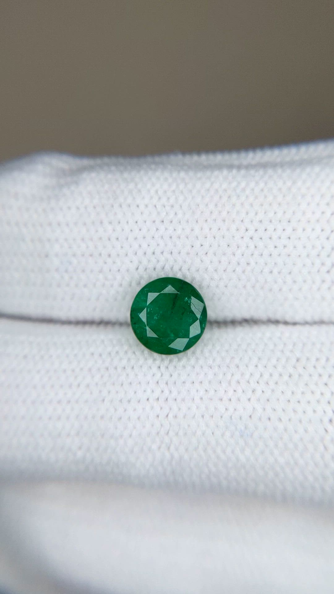 1.18 Ct. Emerald from Zambia Size Video