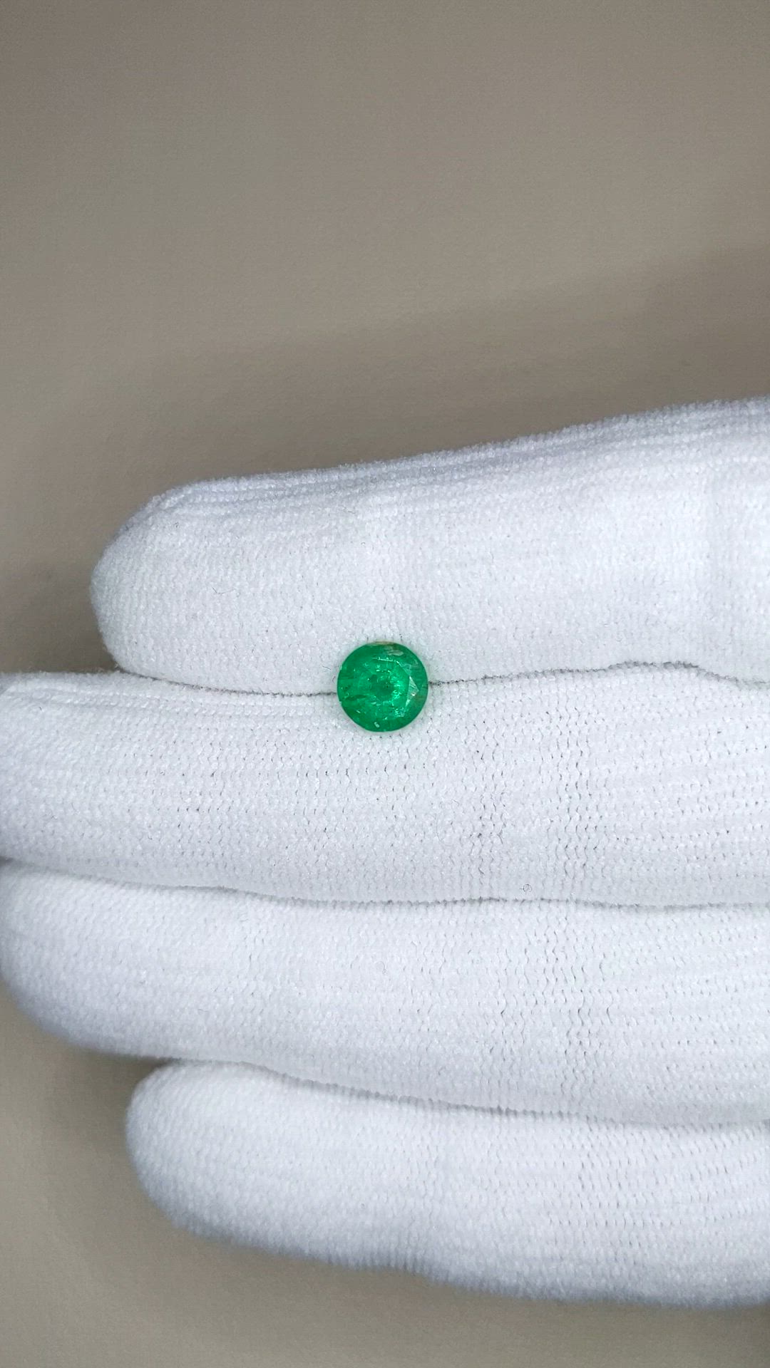 1.17 Ct. Emerald from Zambia Size Video