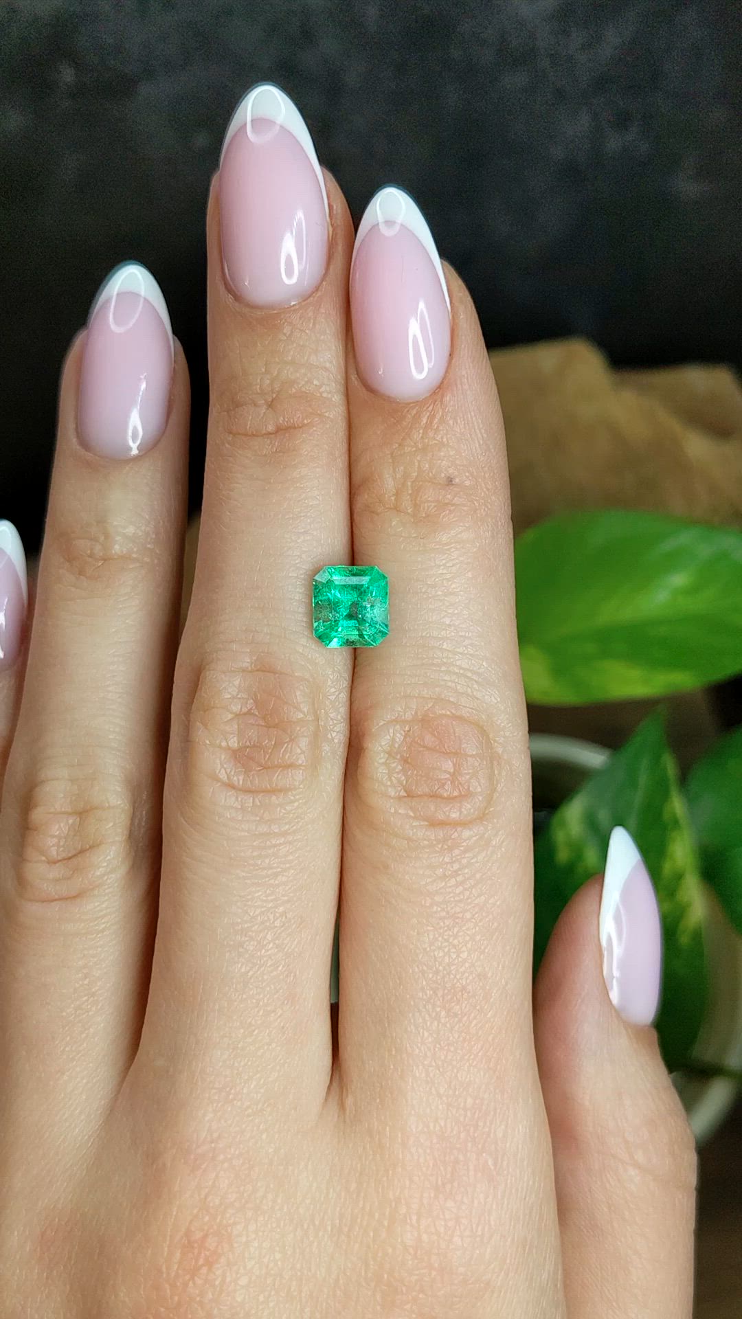 2.13 Ct. Emerald from Colombia Size Video