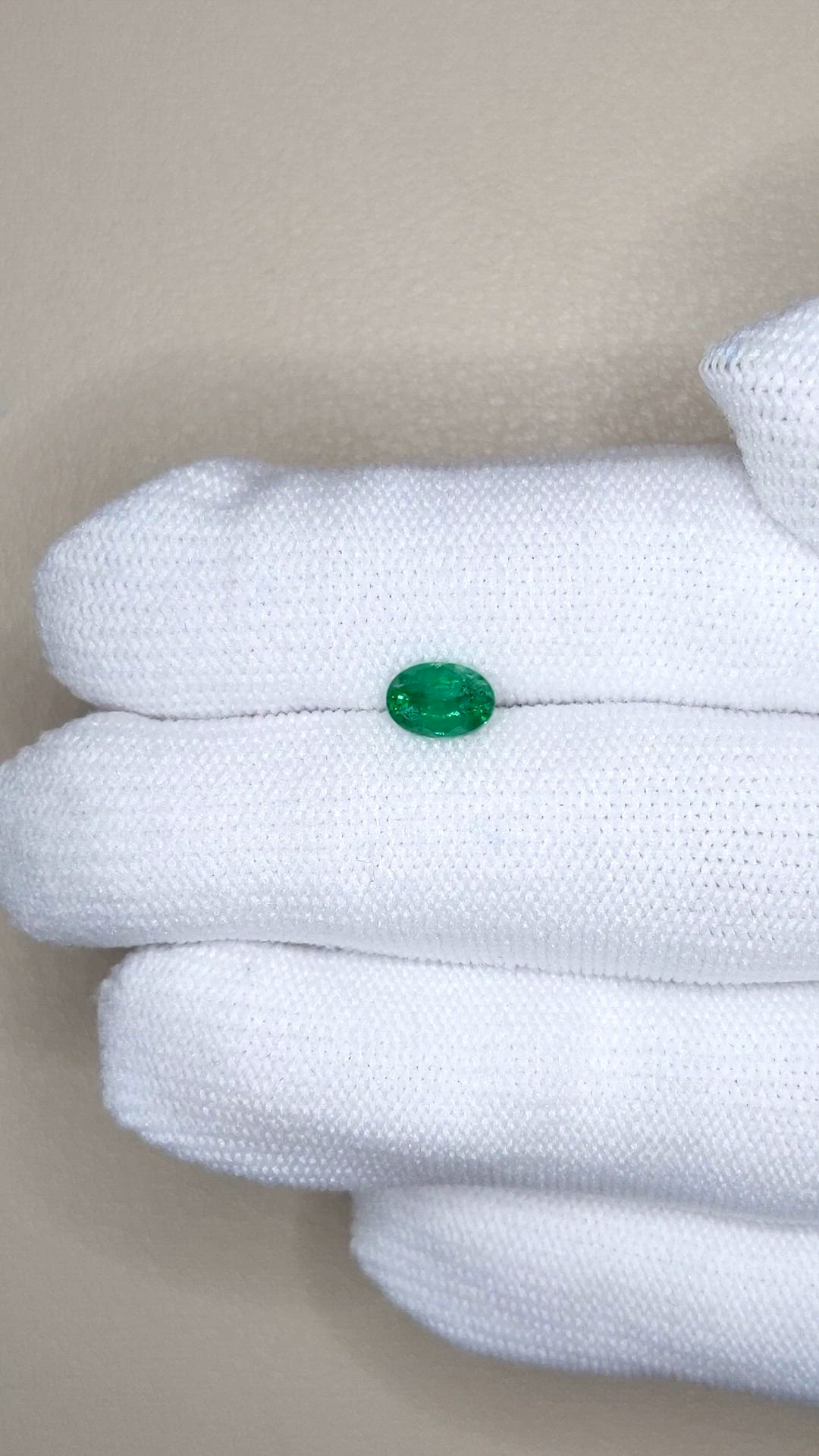 0.76 Ct. Emerald from Zambia Size Video