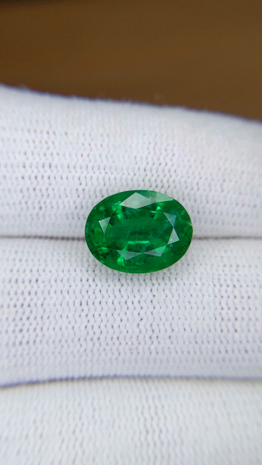 5.03 Ct. Emerald from Zambia Size Video