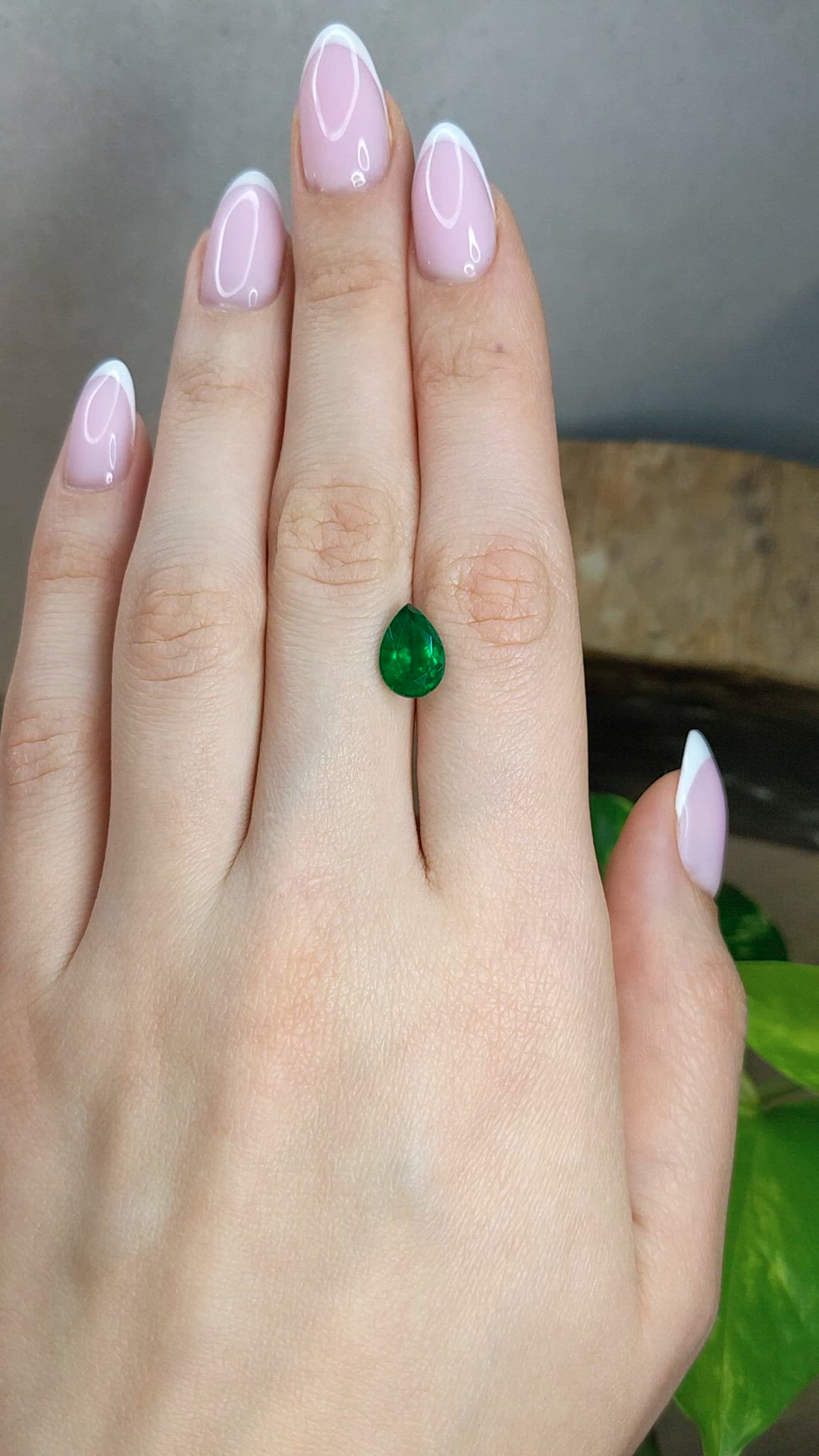 2.23 Ct. Emerald from Zambia Size Video