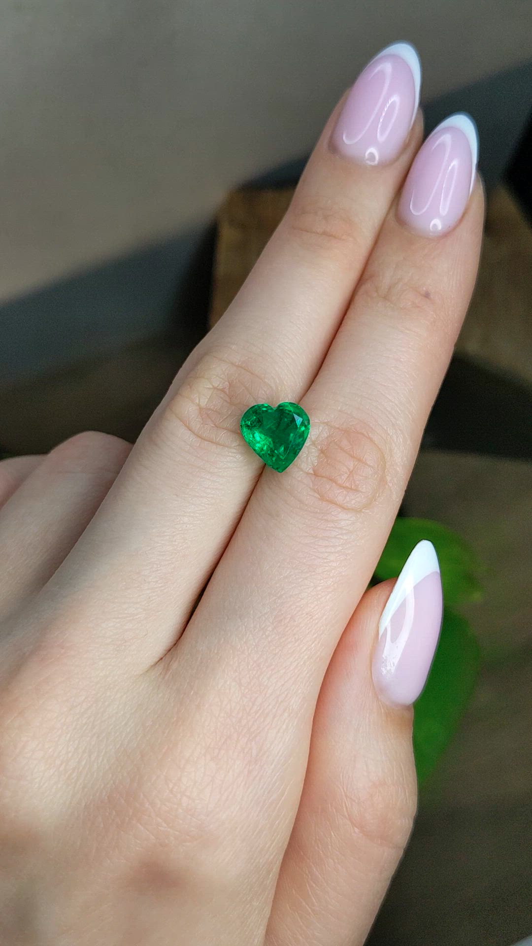 2.72 Ct. Emerald from Zambia Size Video