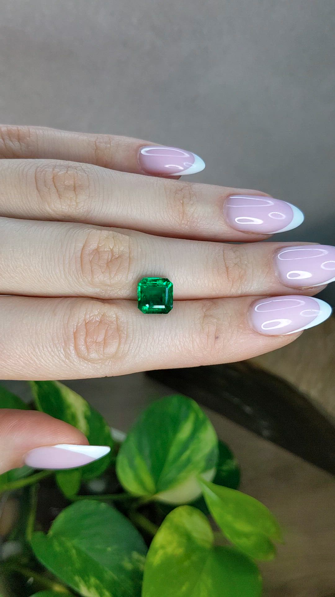 3.22 Ct. Emerald from Zambia Size Video