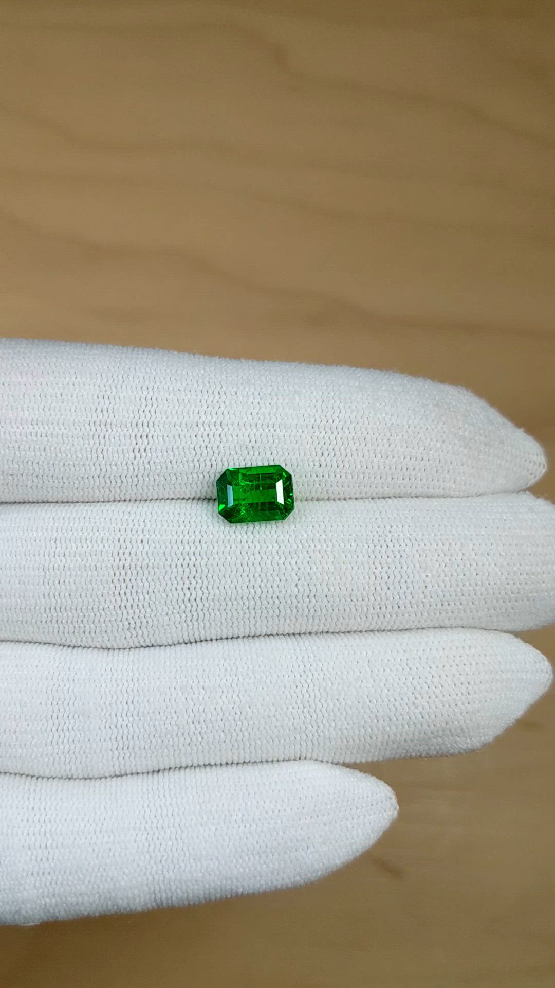 2.12 Ct. Emerald from Zambia Size Video