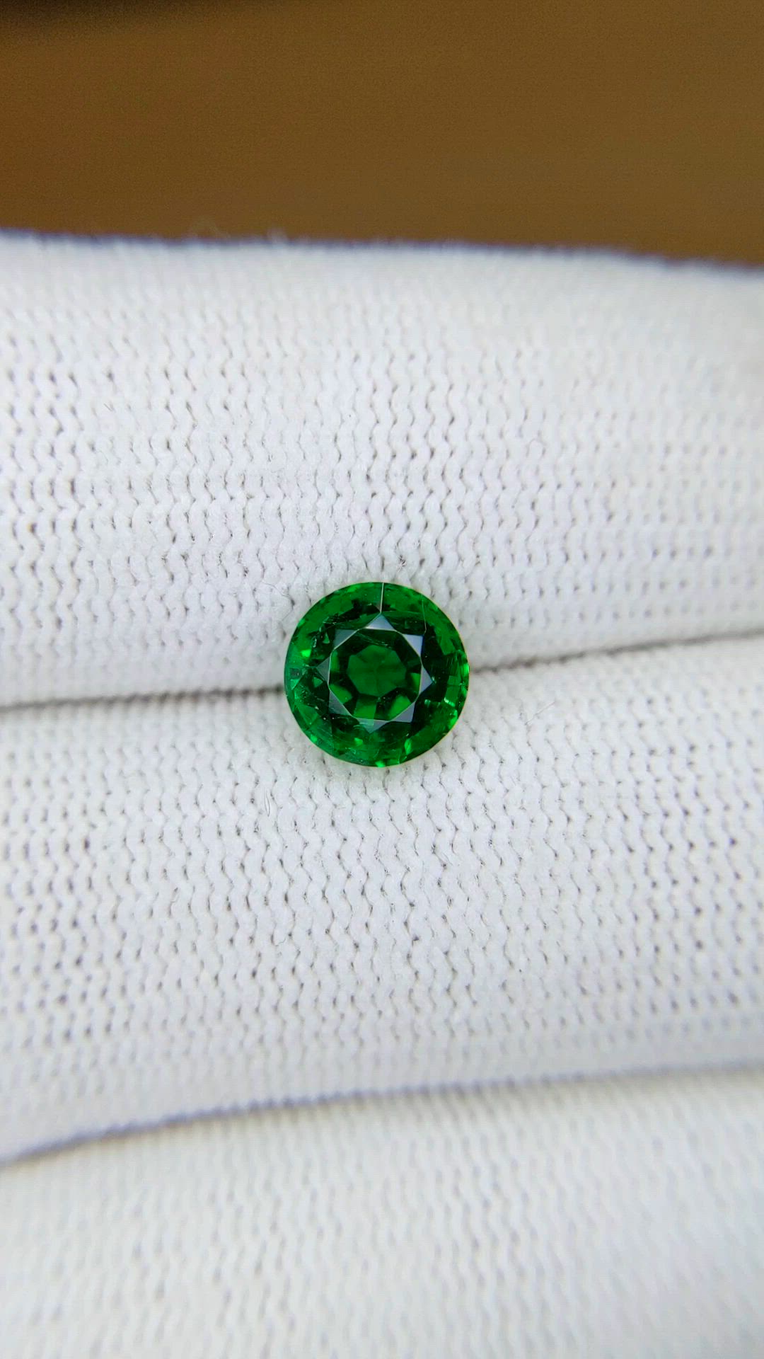 1.36 Ct. Emerald from Zambia Size Video