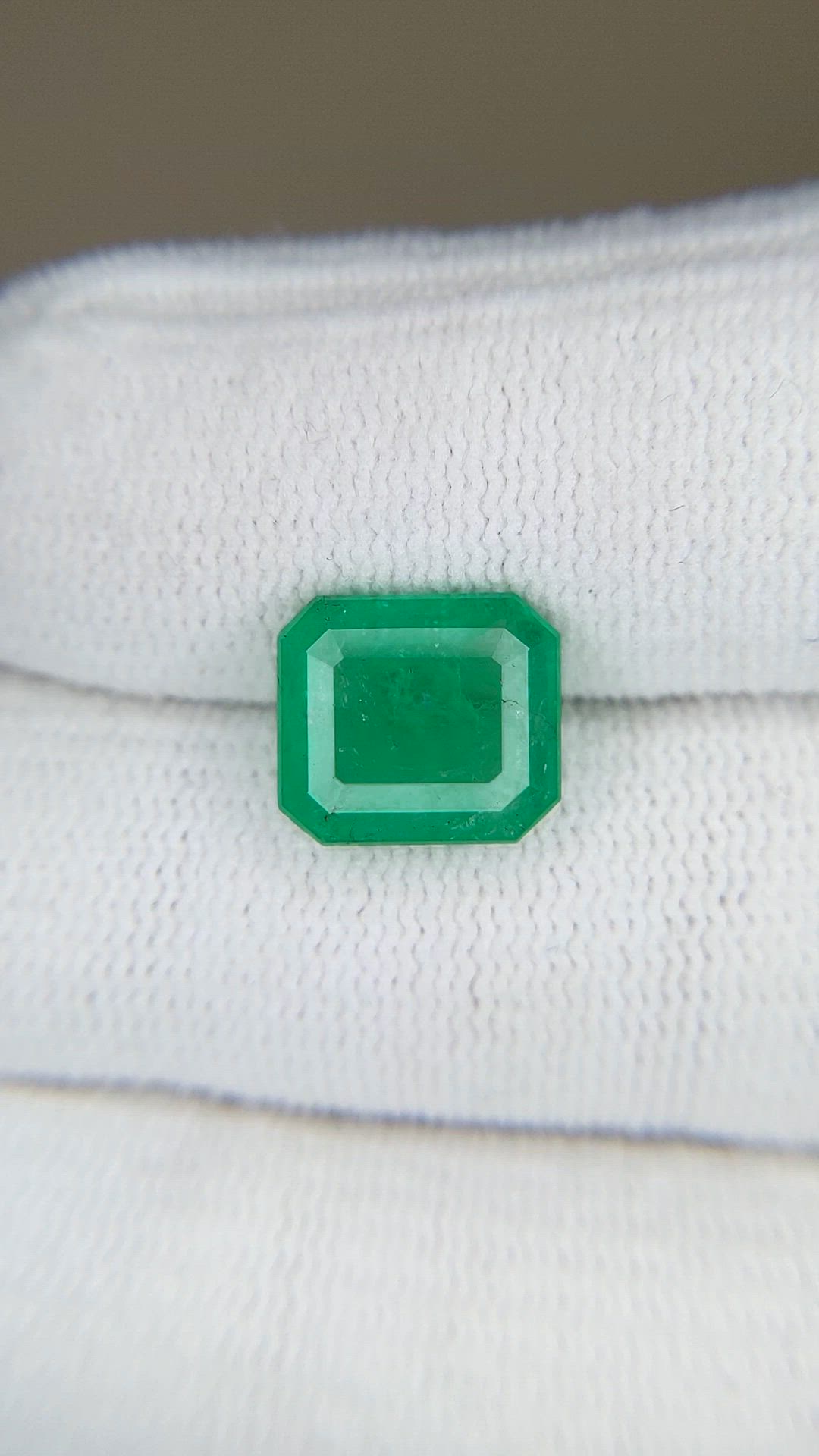3.69 Ct. Emerald from Colombia Size Video
