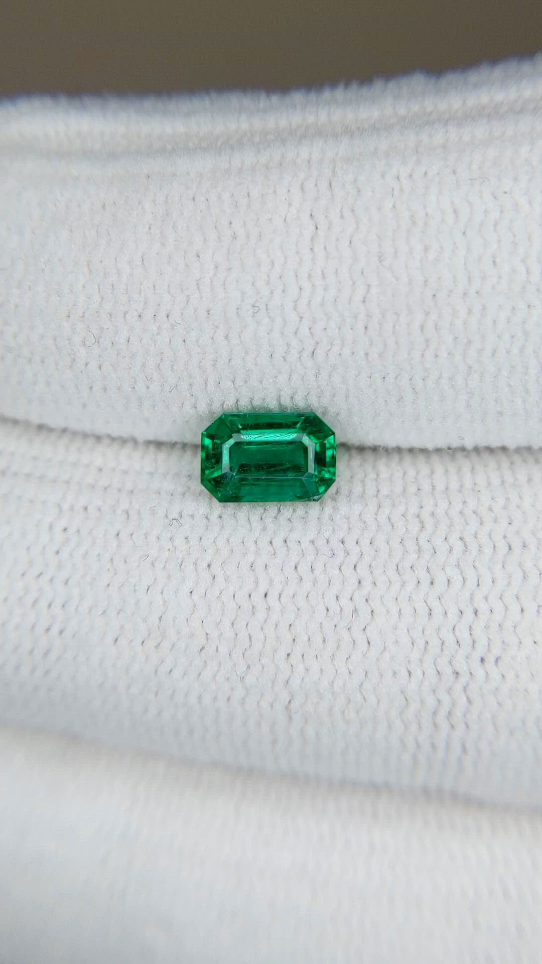 0.77 Ct. Emerald from Zambia Size Video