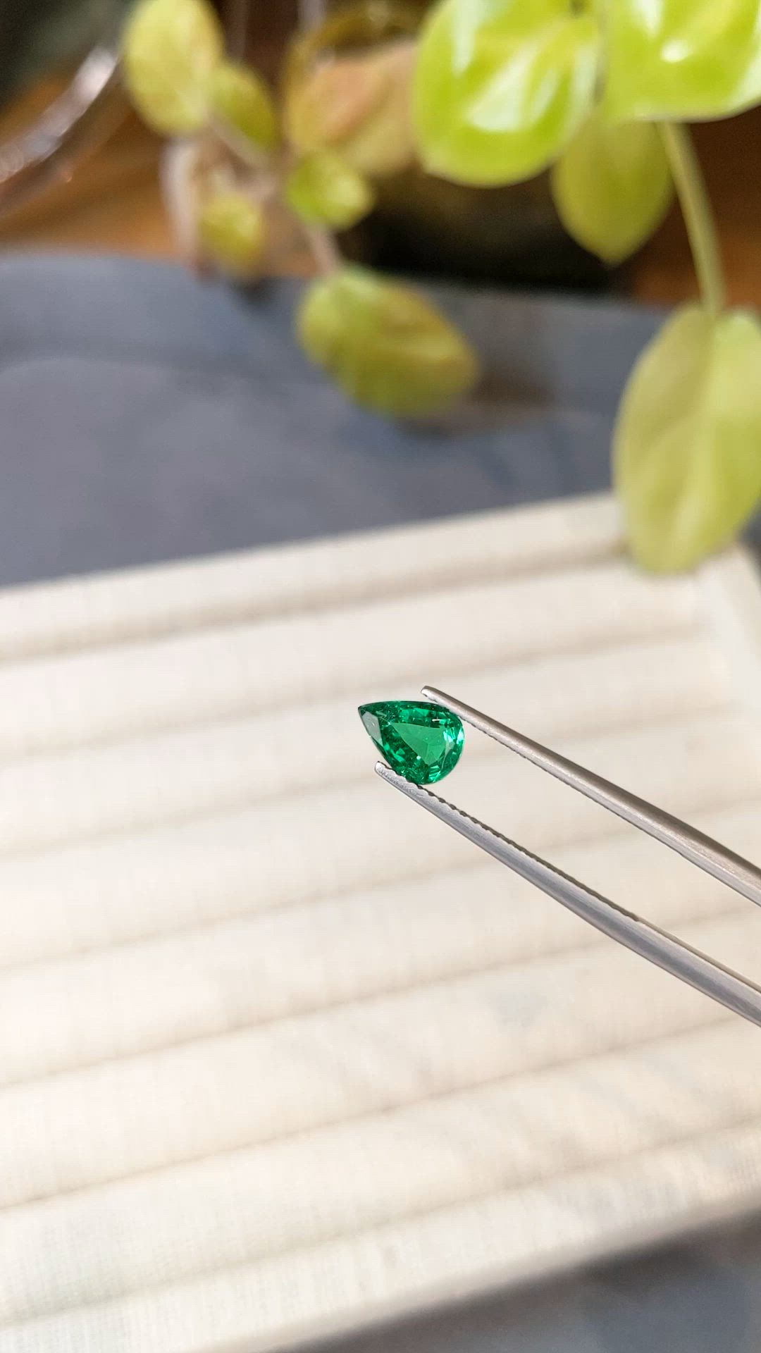 0.83 Ct. Emerald from Zambia Size Video