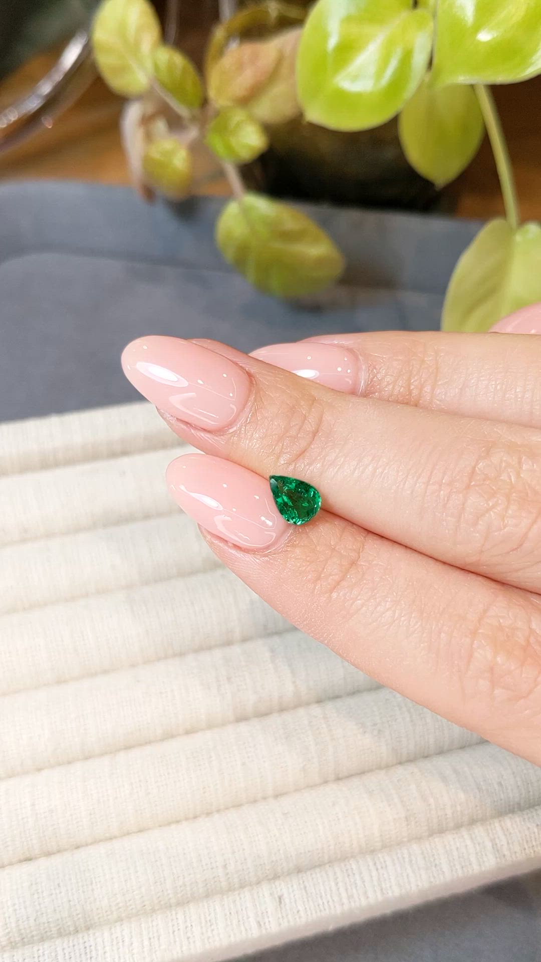 0.83 Ct. Emerald from Zambia Size Video