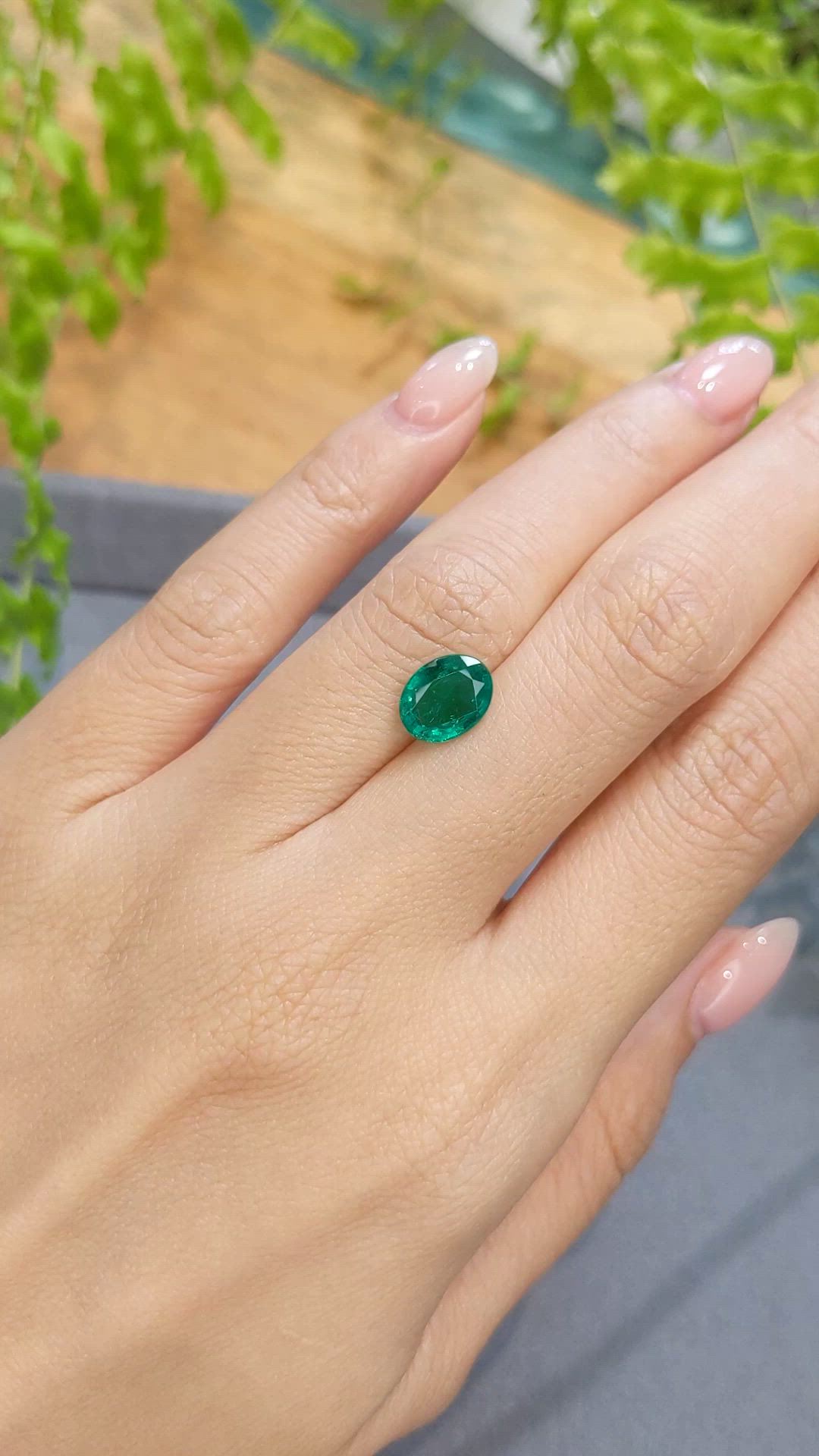 1.71 Ct. Emerald from Zambia Size Video