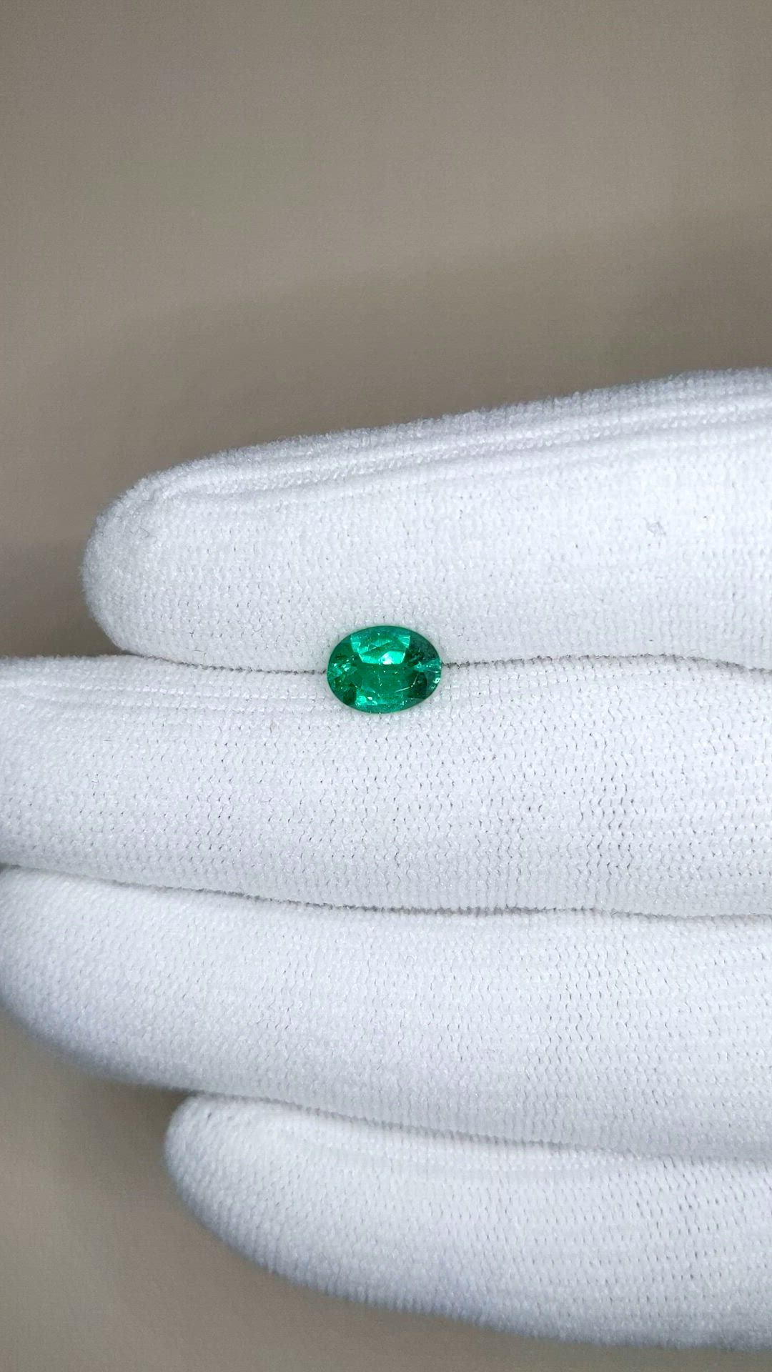 1.08 Ct. Emerald from Zambia Size Video